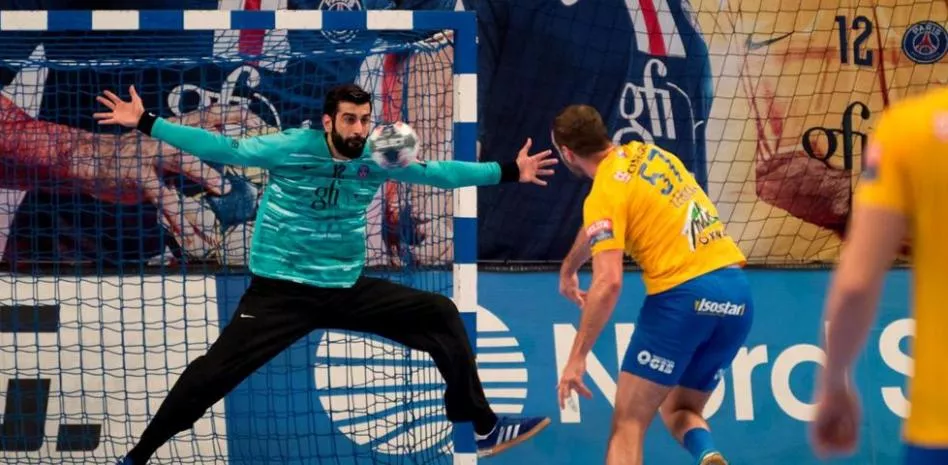 El internacional Rodrigo Corrales, con pasado en Bada Huesca, en un partido con el PSG. Foto: PSG