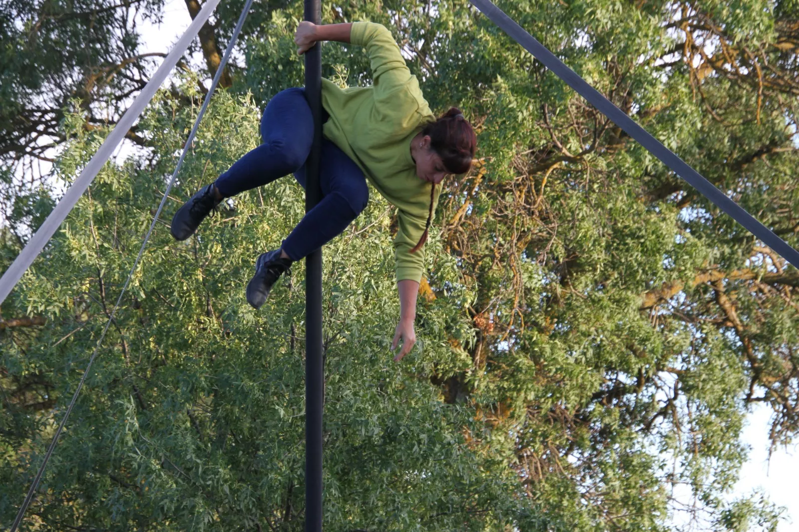  Derecha Izquierda en el CDAN. Foto Carlos Neofato 