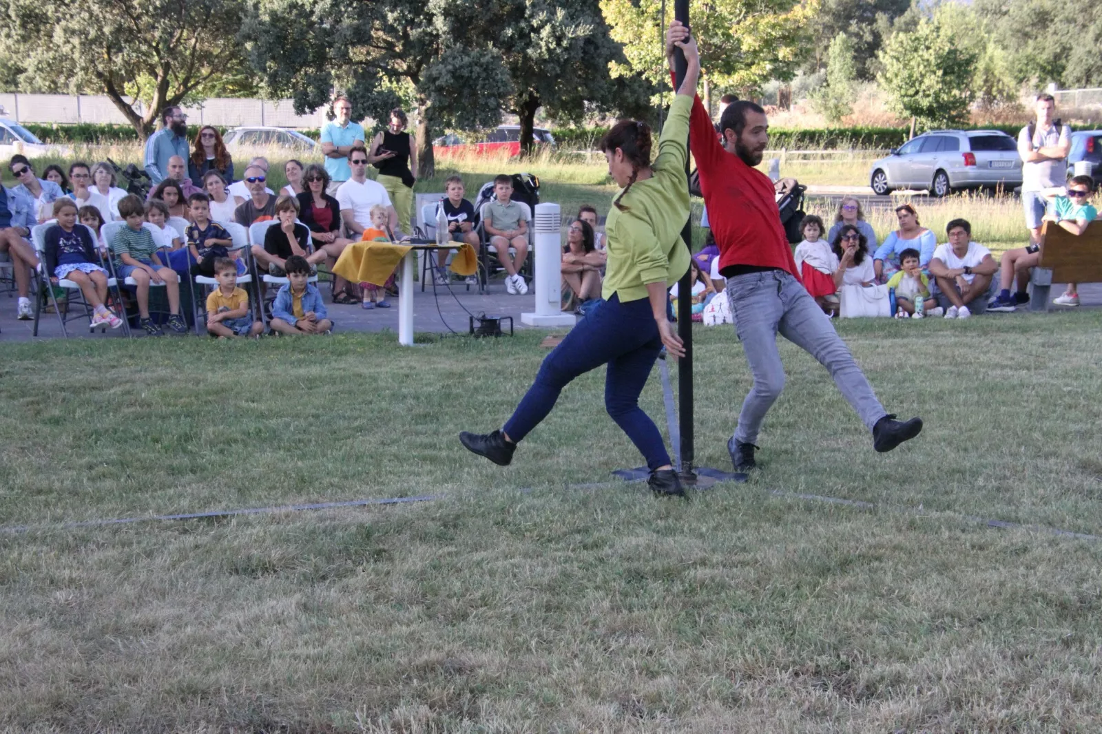  Derecha Izquierda en el CDAN. Foto Carlos Neofato 