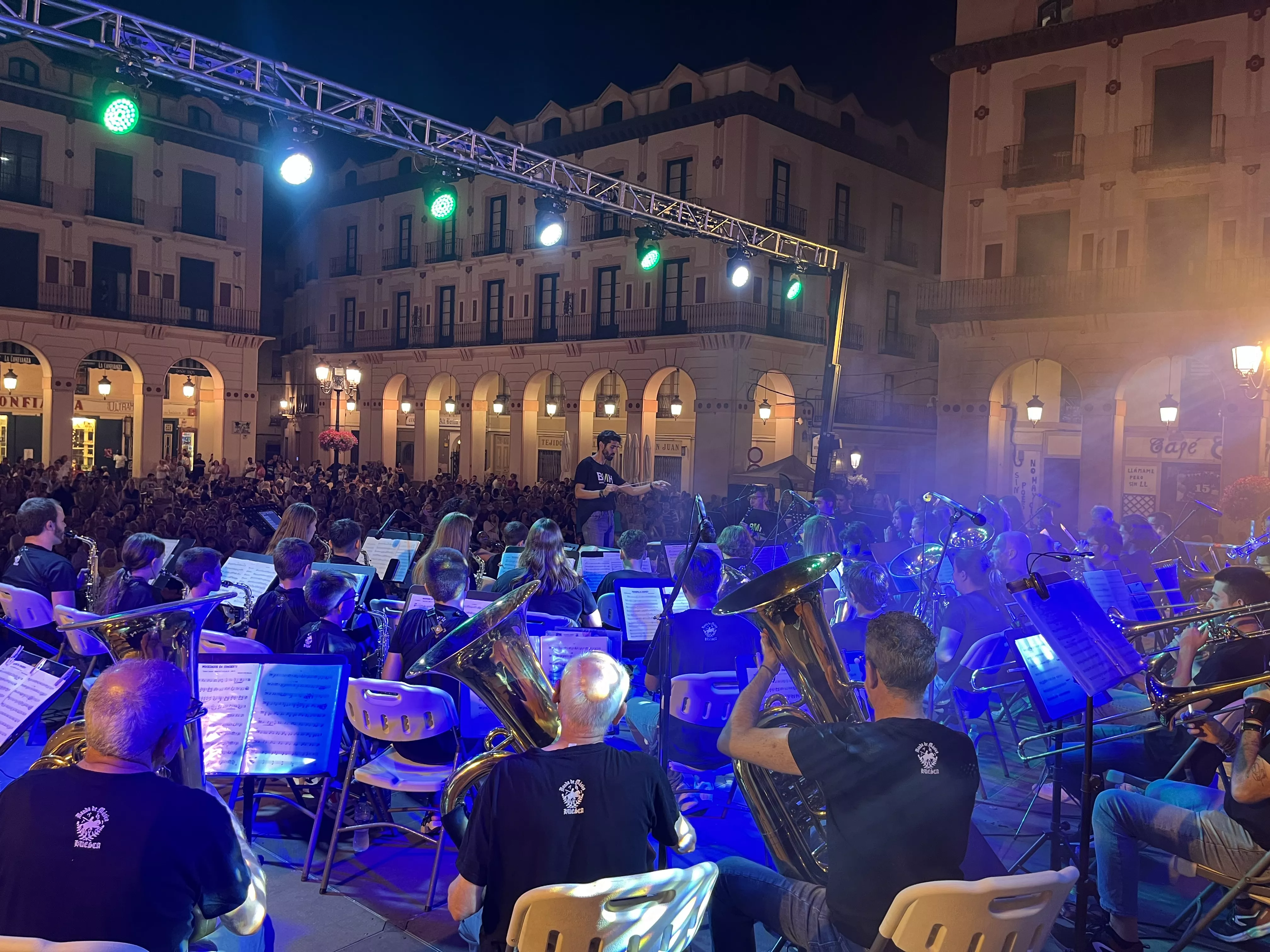 Concierto de la Banda de Música de Huesca a beneficio de la AECC. Foto Mercedes Manterola