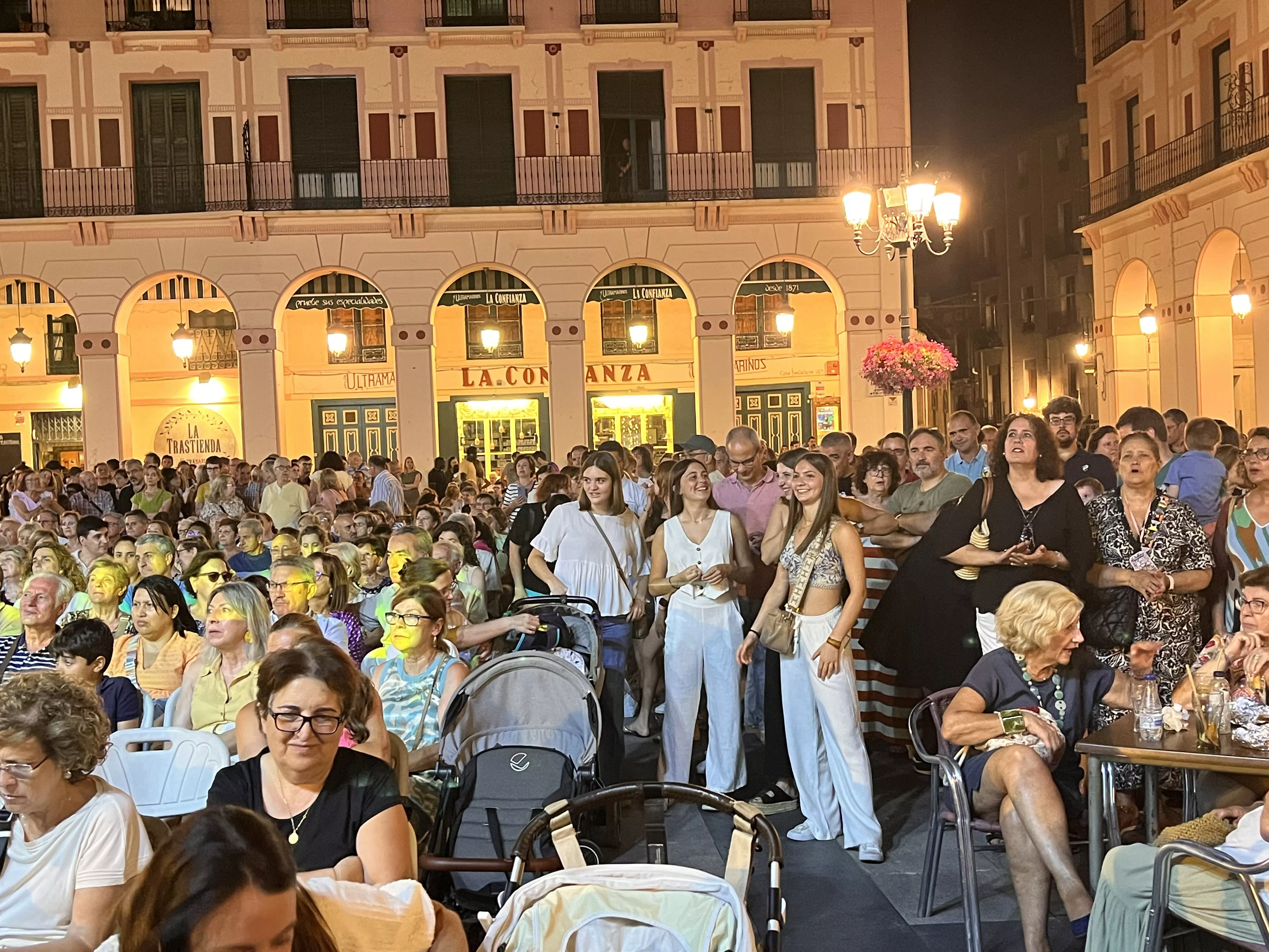 Concierto de la Banda de Música de Huesca a beneficio de la AECC. Foto Mercedes Manterola