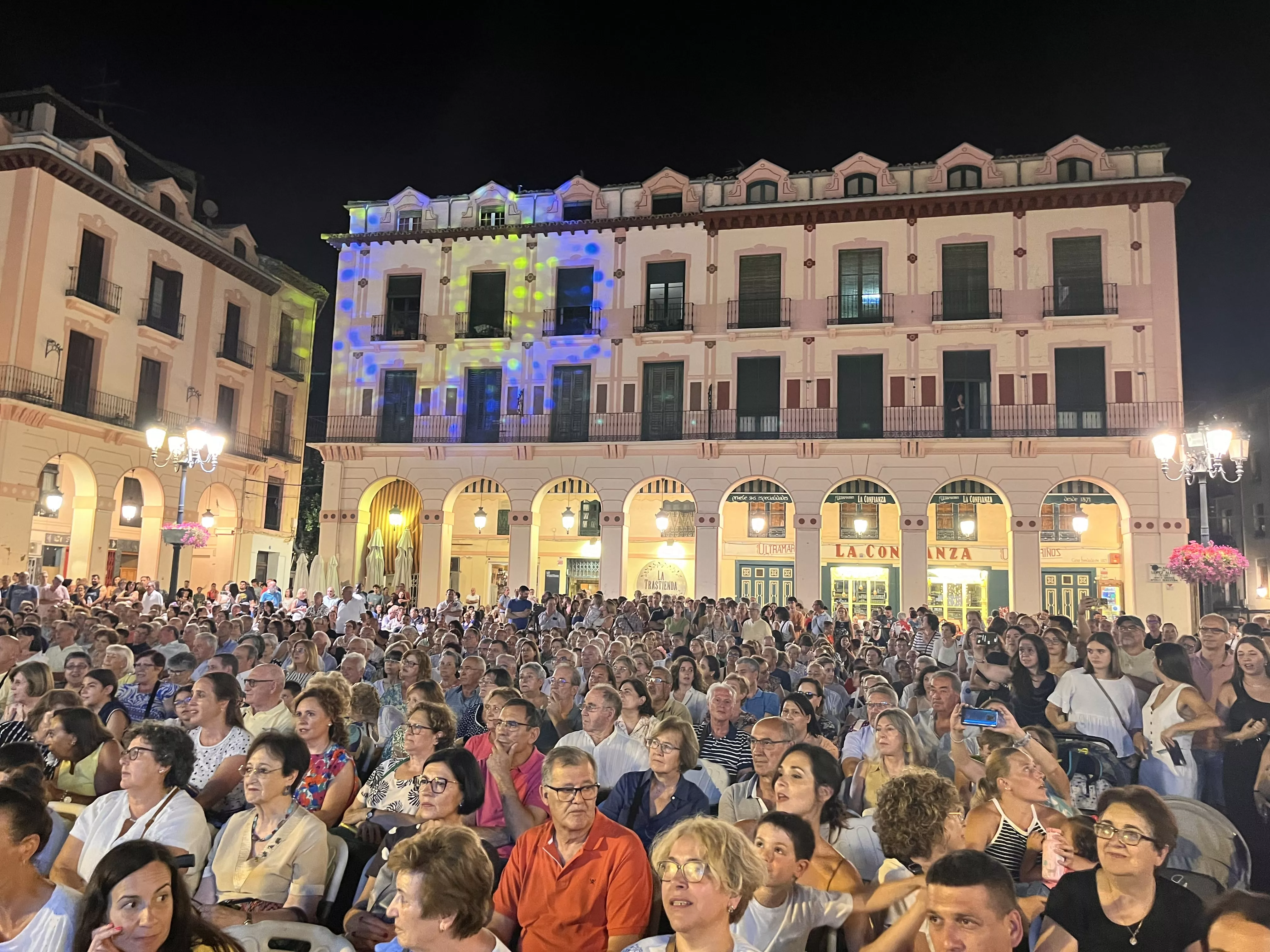 Concierto de la Banda de Música de Huesca a beneficio de la AECC. Foto Mercedes Manterola