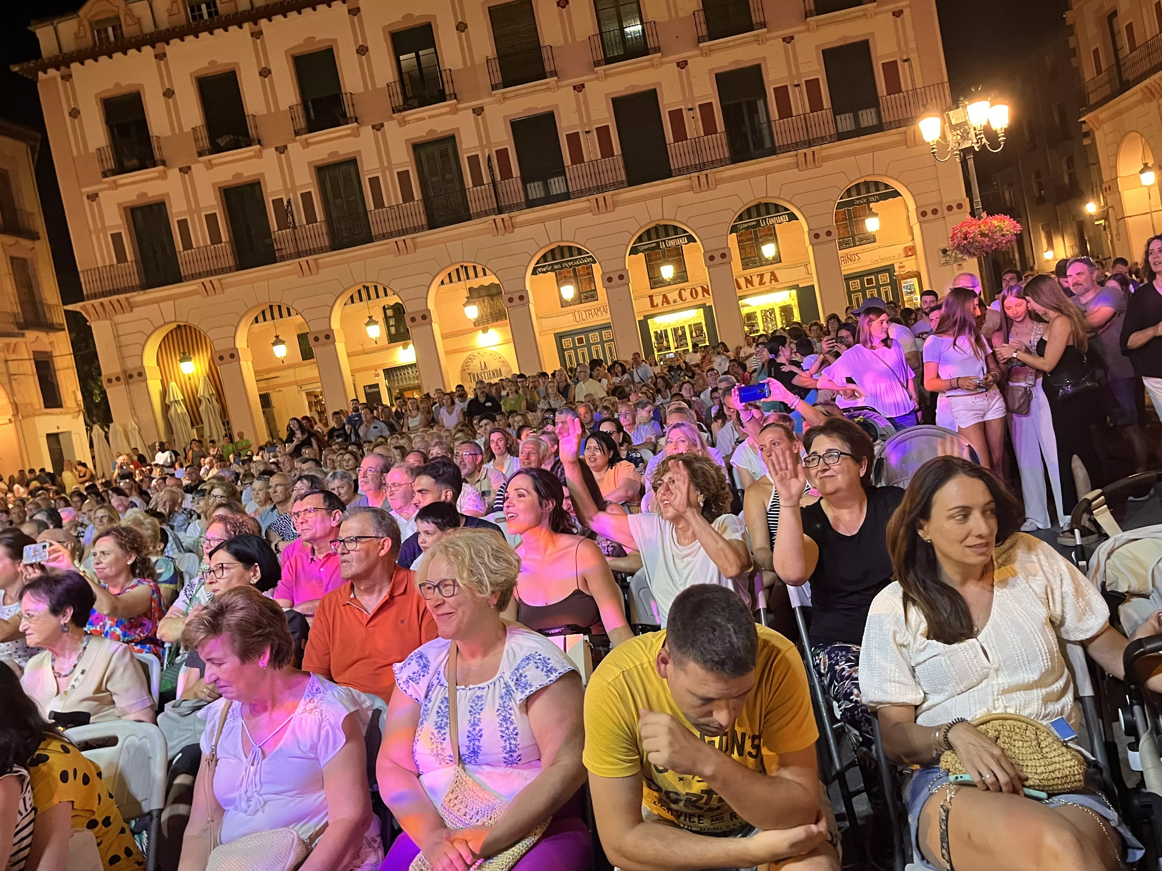 Concierto de la Banda de Música de Huesca a beneficio de la AECC. Foto Mercedes Manterola