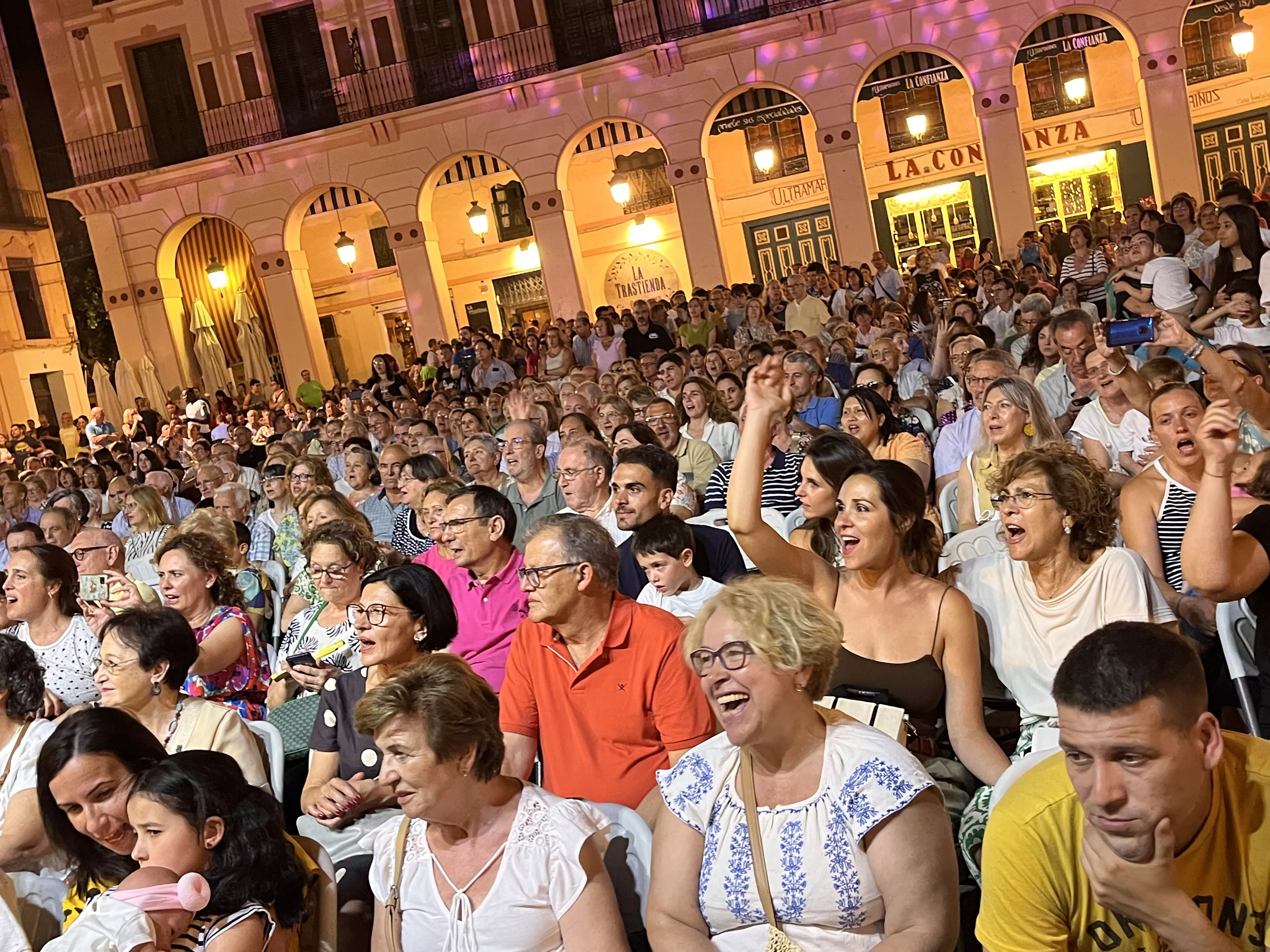 Concierto de la Banda de Música de Huesca a beneficio de la AECC. Foto Mercedes Manterola