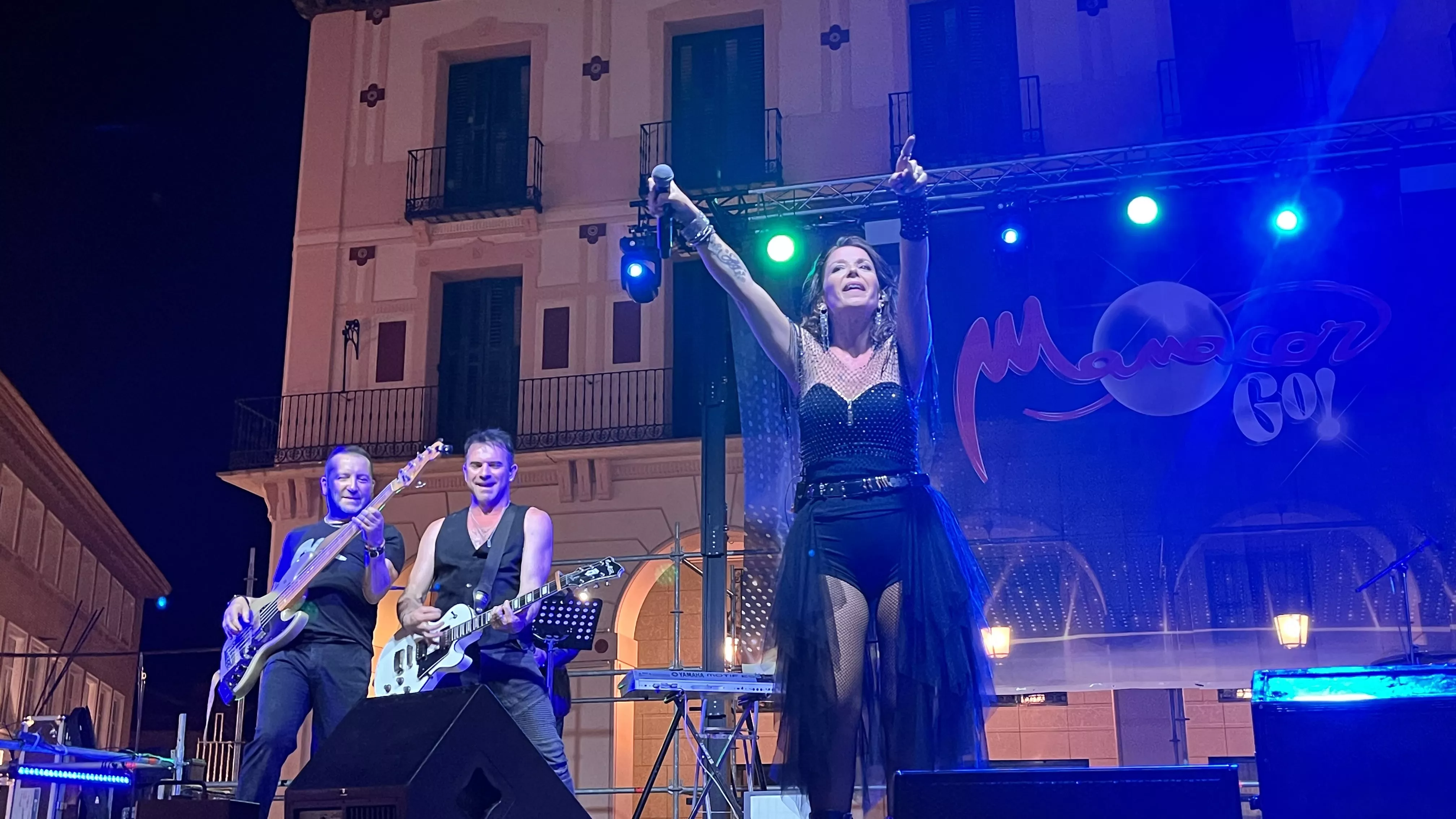 Actuación de Manacor Go! en la plaza López Allué. Foto Mercedes Manterola