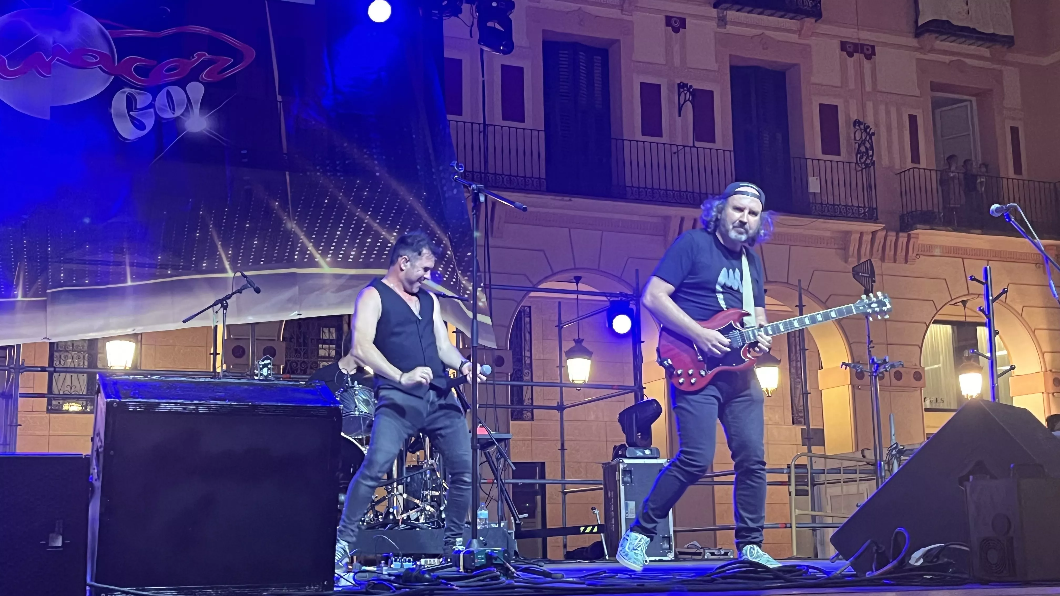 Actuación de Manacor Go! en la plaza López Allué. Foto Mercedes Manterola