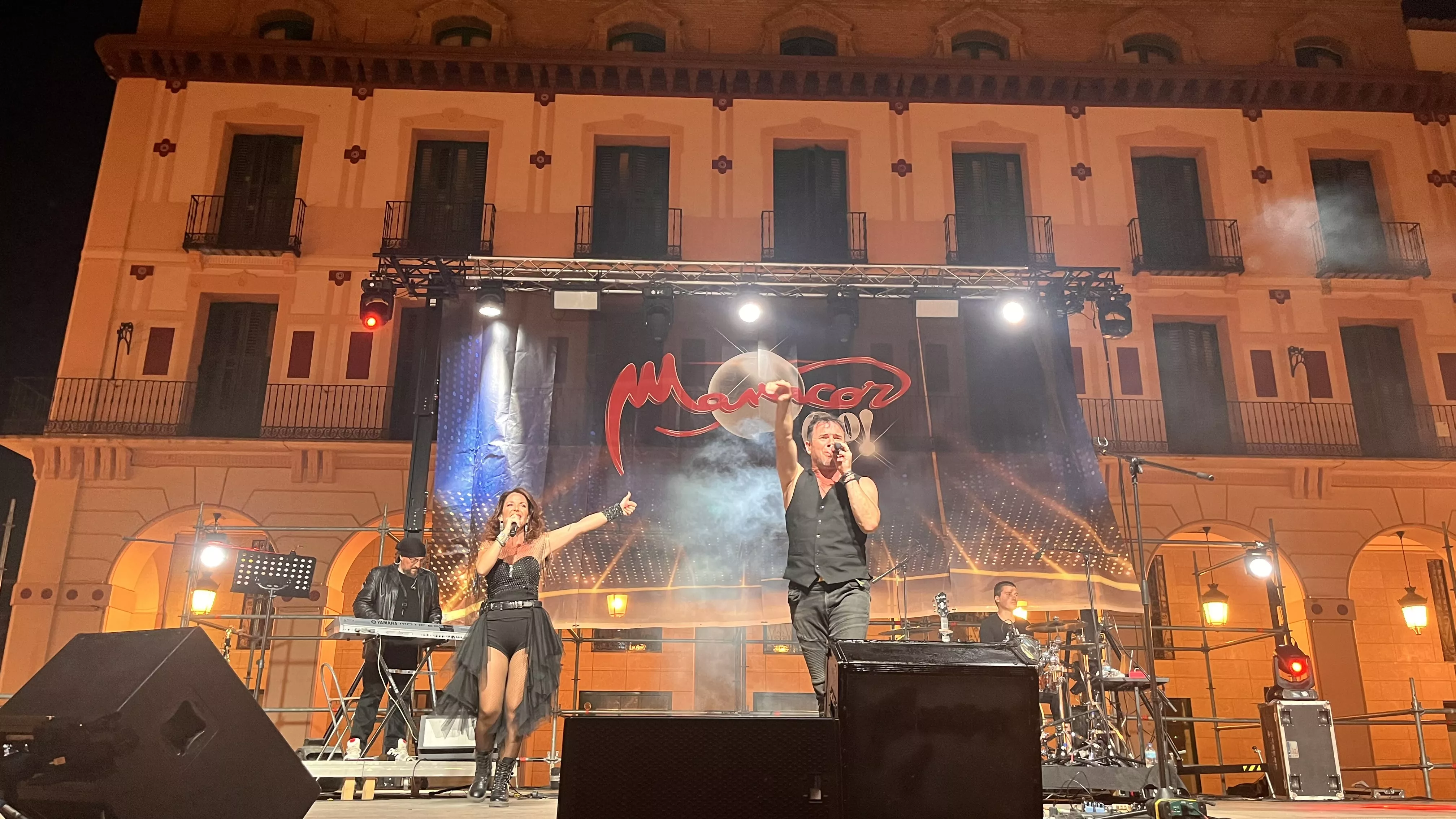 Actuación de Manacor Go! en la plaza López Allué. Foto Mercedes Manterola