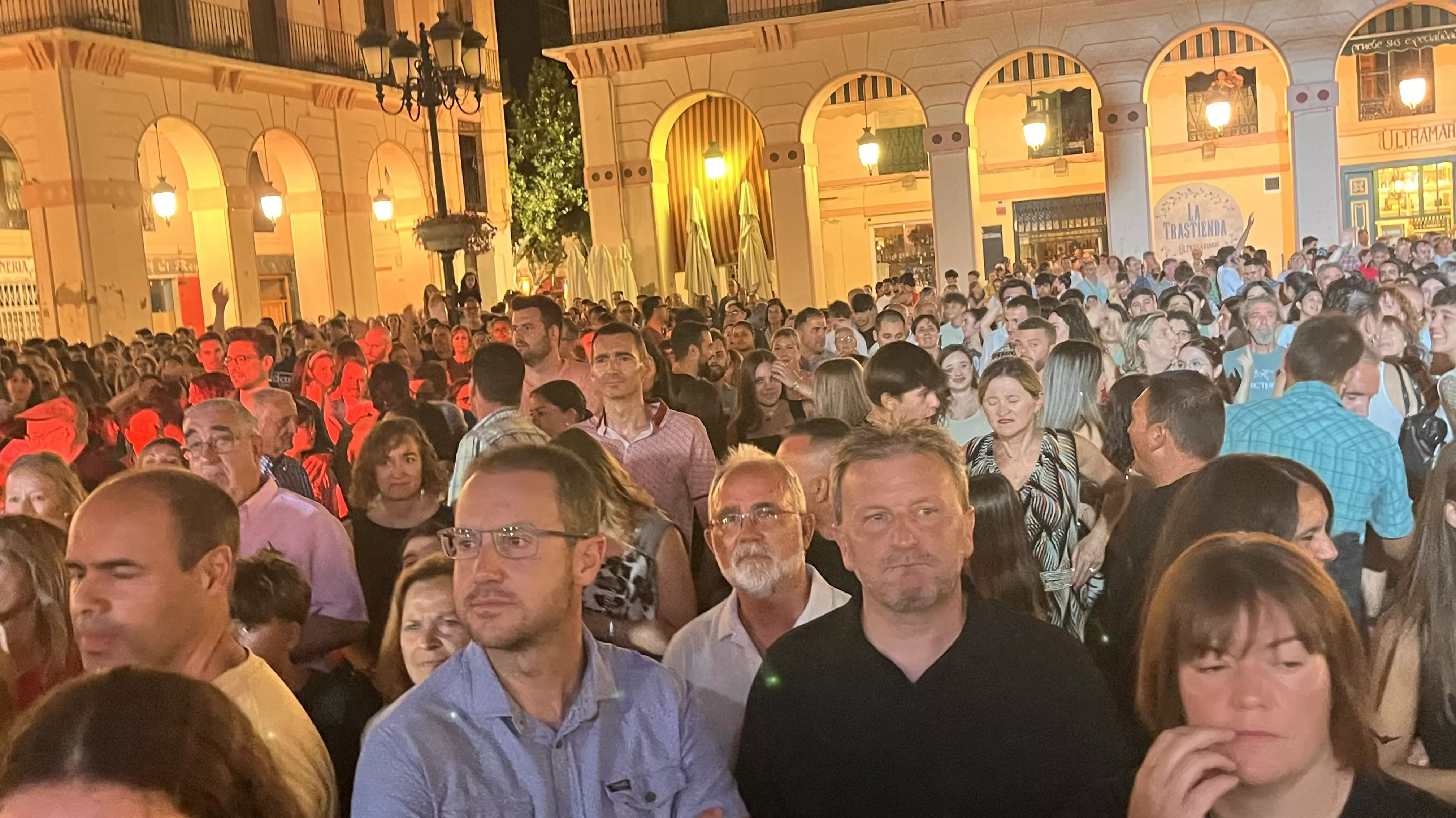 Actuación de Manacor Go! en la plaza López Allué. Foto Mercedes Manterola