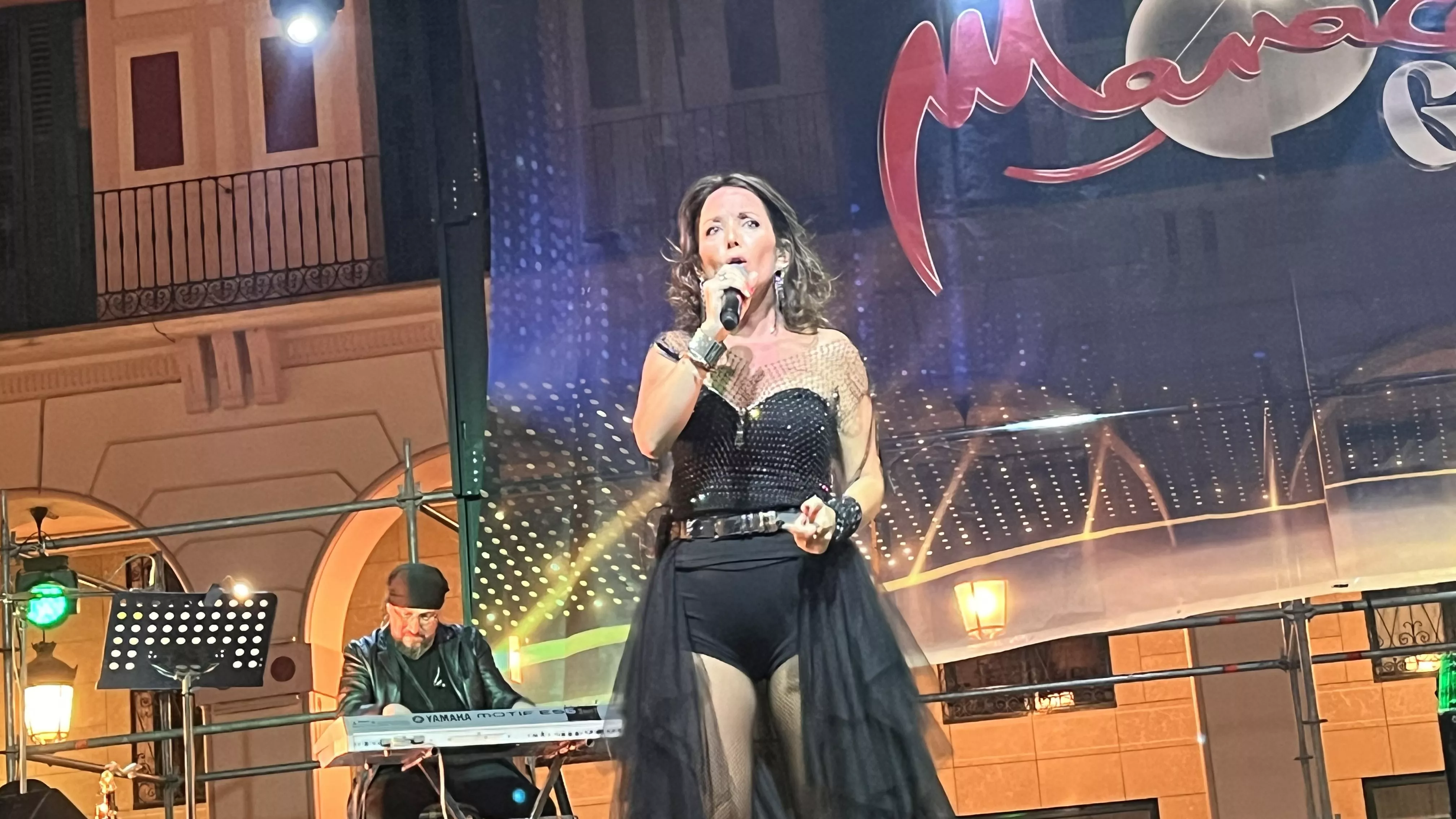 Actuación de Manacor Go! en la plaza López Allué. Foto Mercedes Manterola