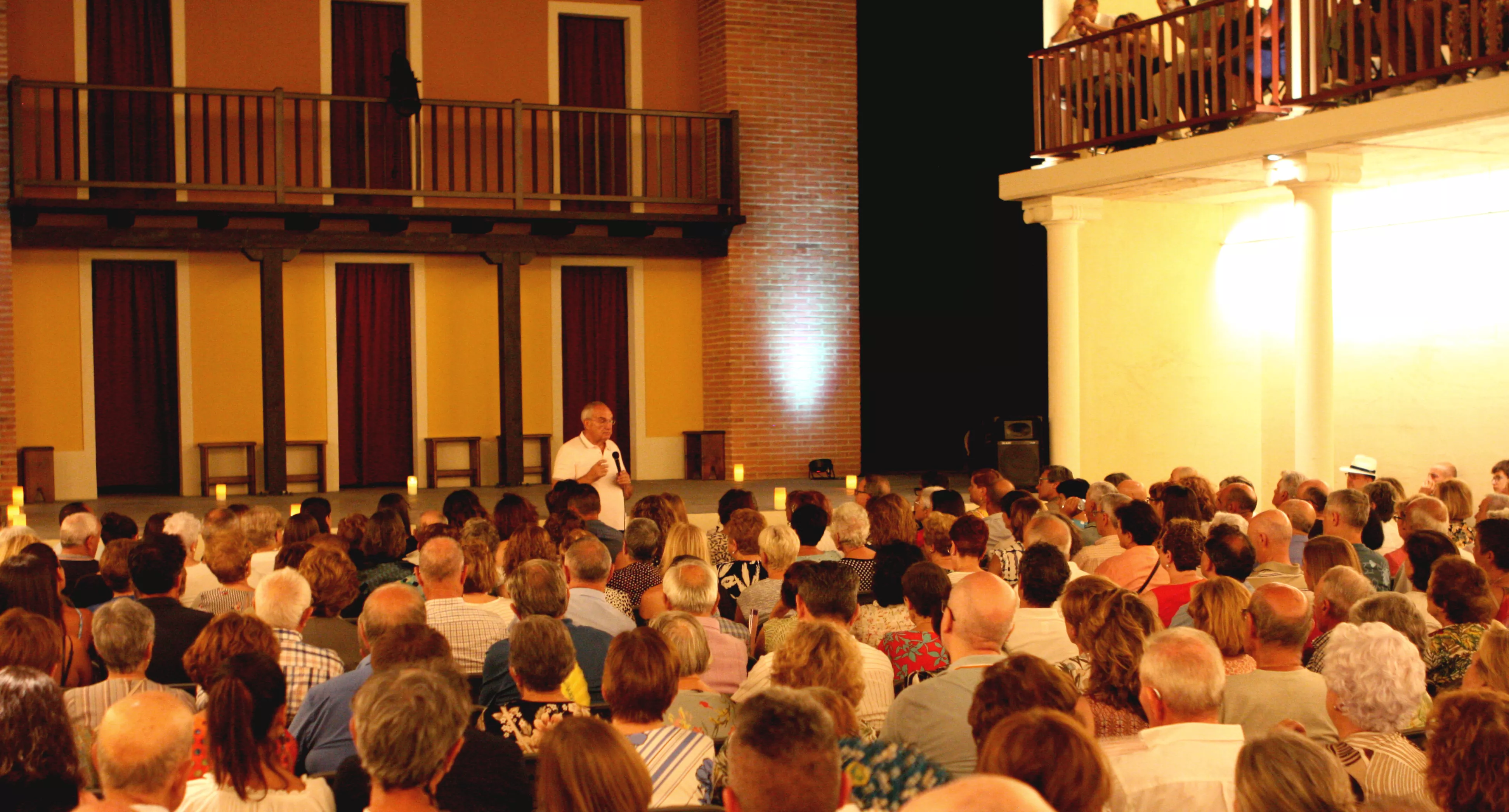 El Brujo en el Corral de Comedias de Robres