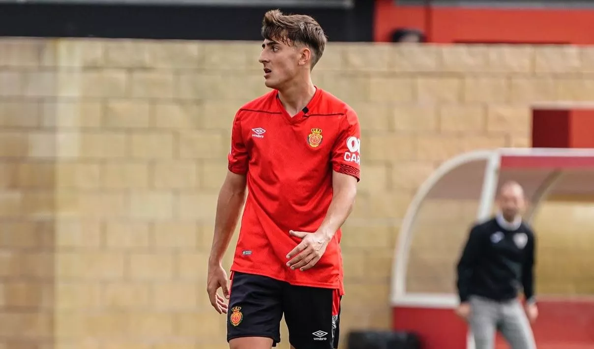 Javier Albín, nuevo fichaje de la UD Barbastro