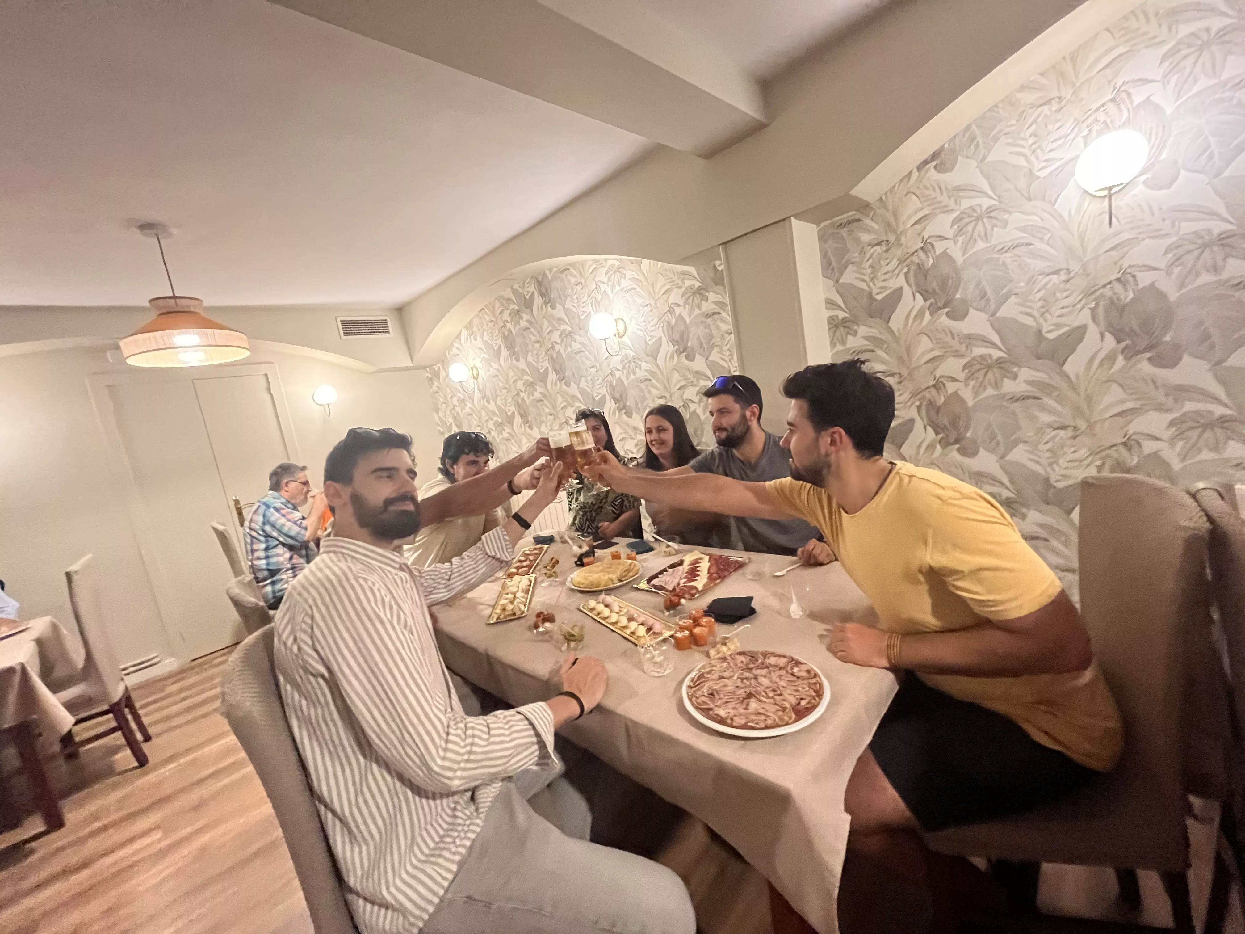 Inauguración de El Bar de Jorge en su nueva ubicación en Huesca, Foto Mercedes Manterola