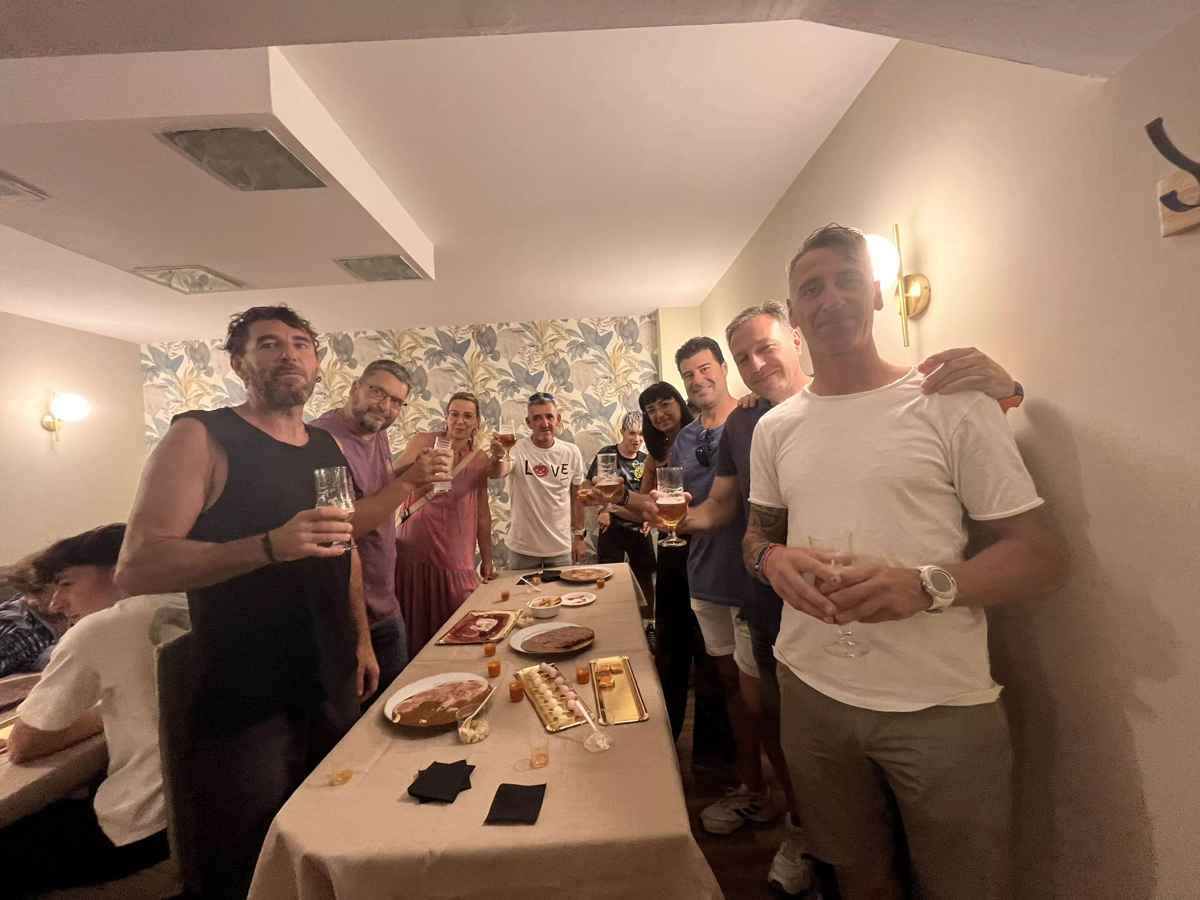 Inauguración de El Bar de Jorge en su nueva ubicación en Huesca, Foto Mercedes Manterola