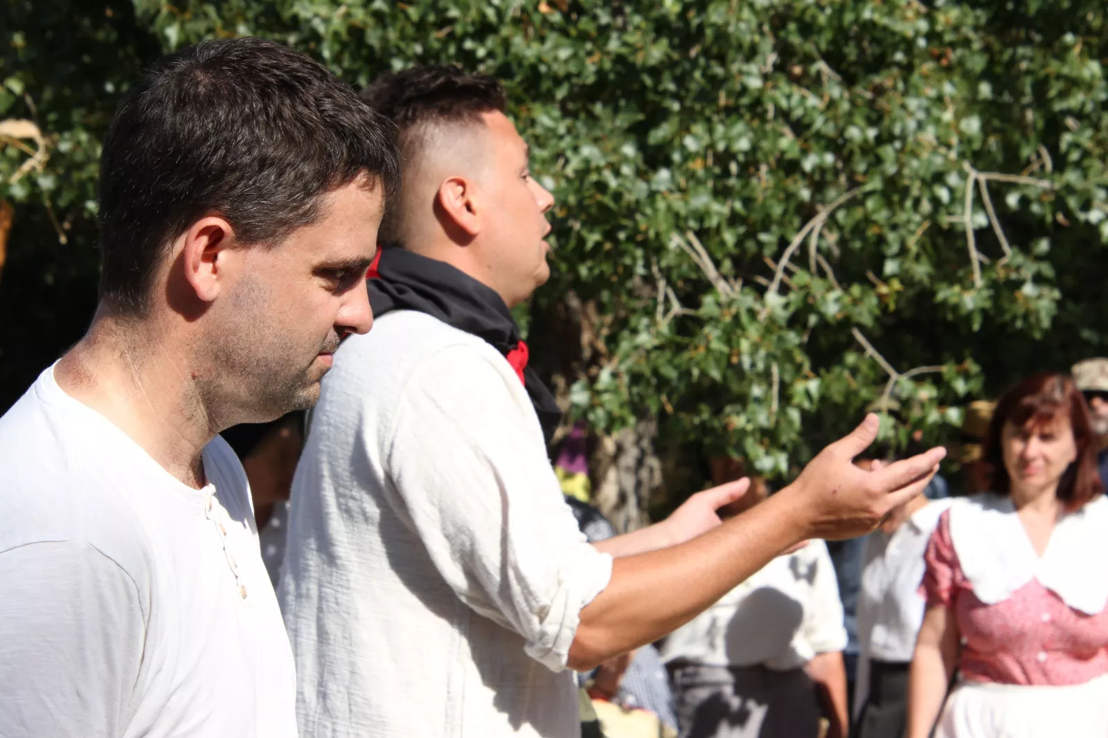 La asociación Primera Línea recreando la batalla del Ebro en Fayón. Foto Carlos Neofato 