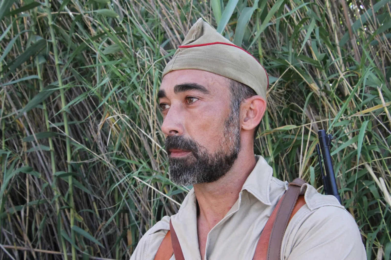 La asociación Primera Línea recreando la batalla del Ebro en Fayón. Foto Carlos Neofato 