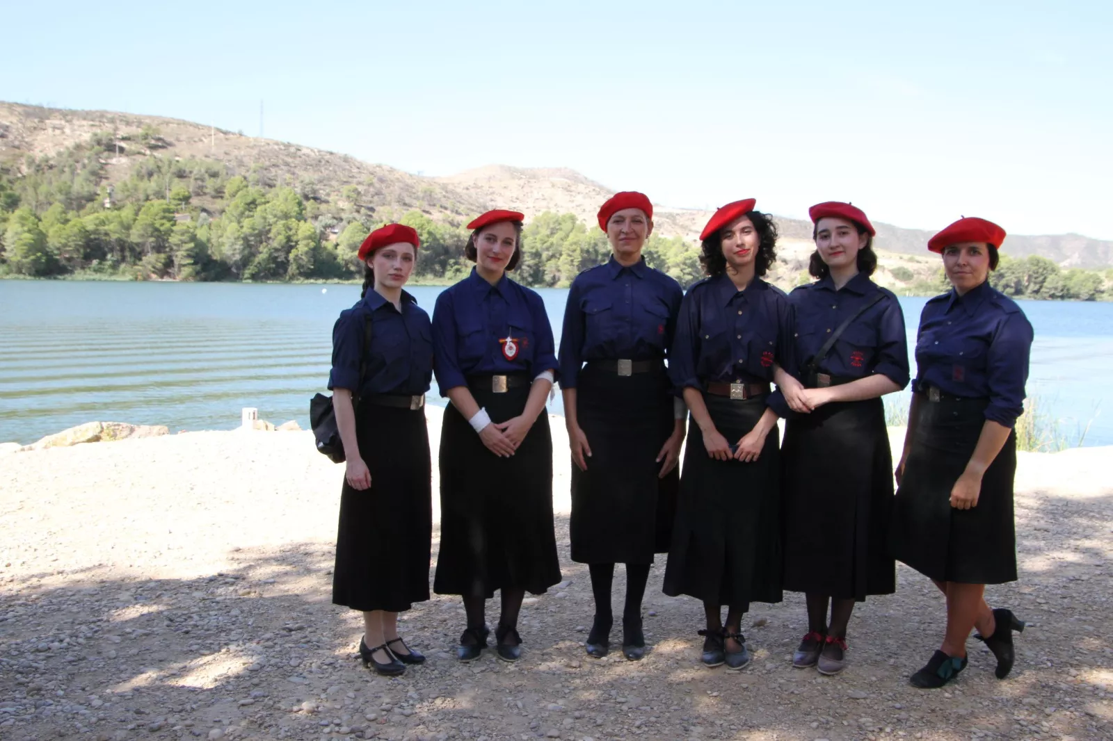 La asociación Primera Línea recreando la batalla del Ebro en Fayón. Foto Carlos Neofato 