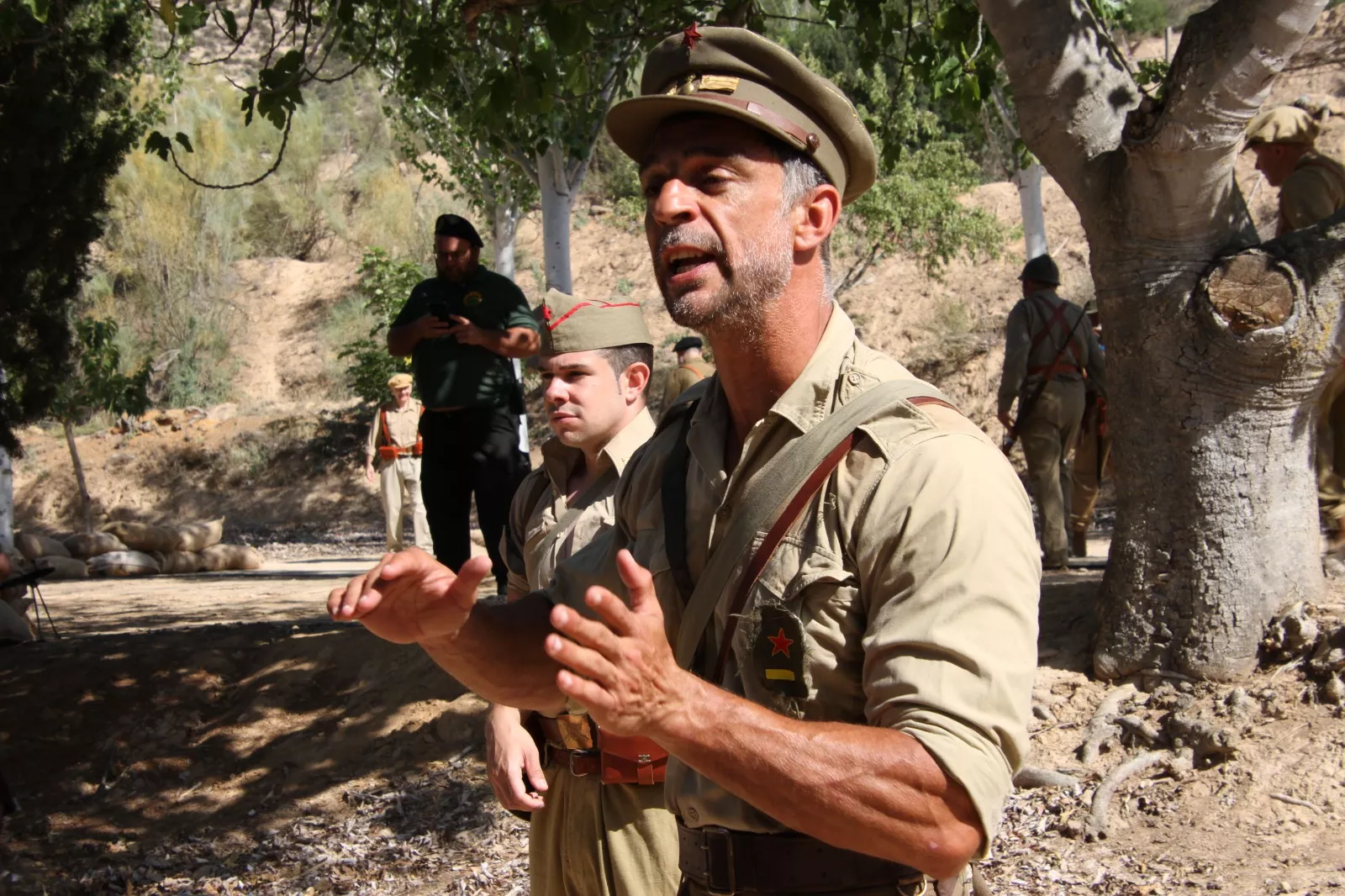 La asociación Primera Línea recreando la batalla del Ebro en Fayón. Foto Carlos Neofato 