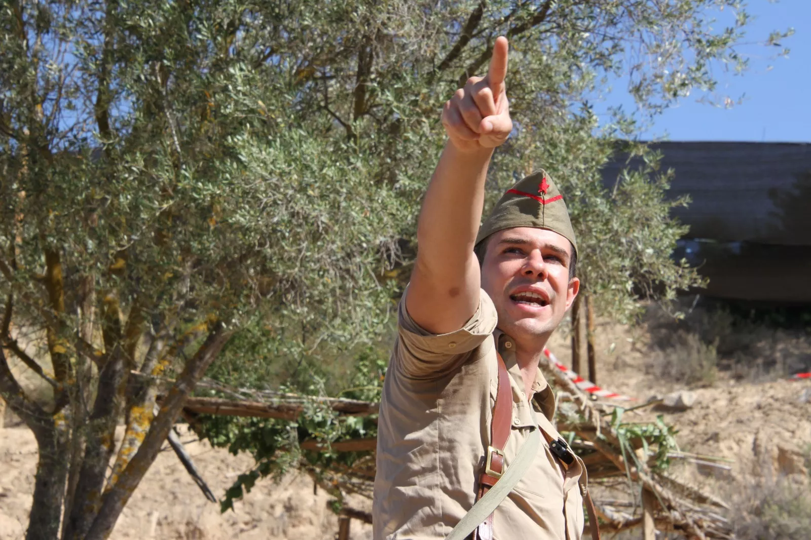 La asociación Primera Línea recreando la batalla del Ebro en Fayón. Foto Carlos Neofato 