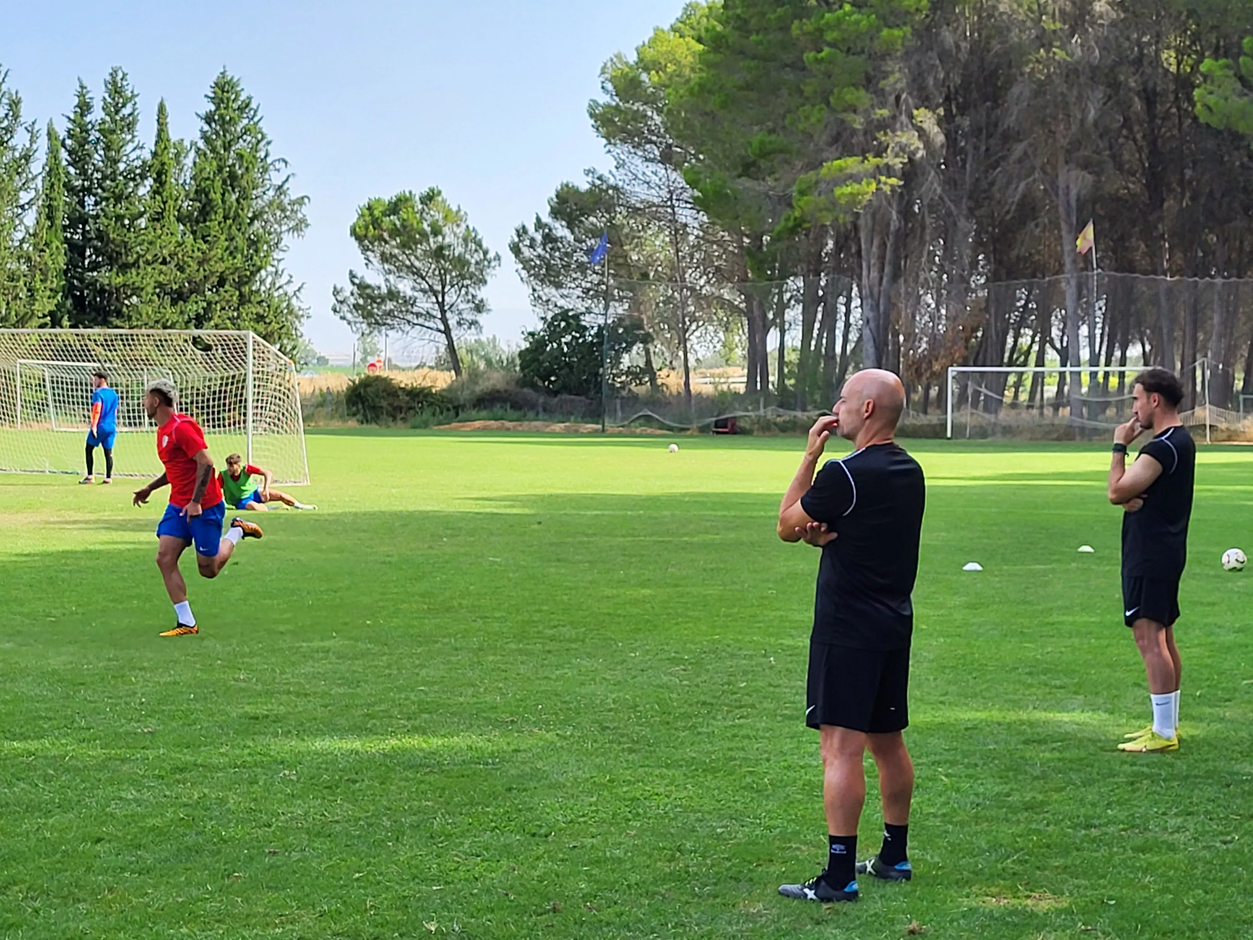 Entrenamiento del Barbastro en San Jorge. Foto: Adrián Mora