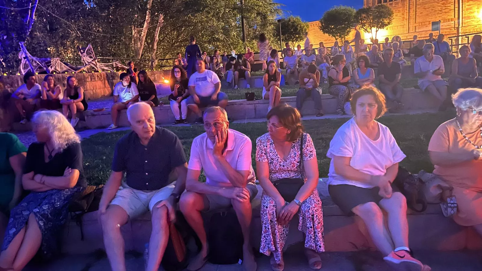 "La danza de los tiempos" de José Espinosa en la plaza General Alsina. Foto Mercedes Manterola