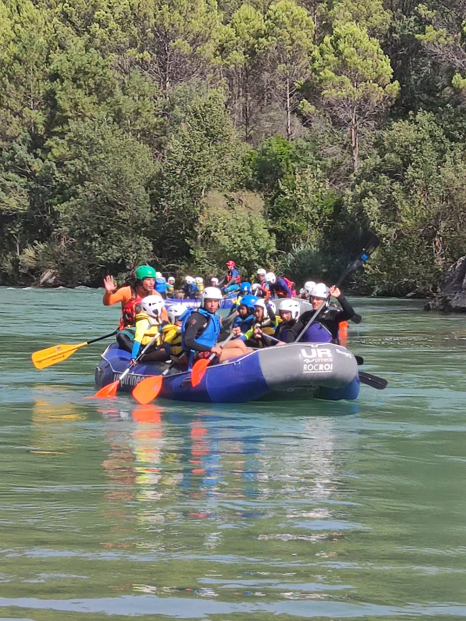 Jornada inolvidable en Ayerbe de las niñas y niños del programa Vacaciones en paz.