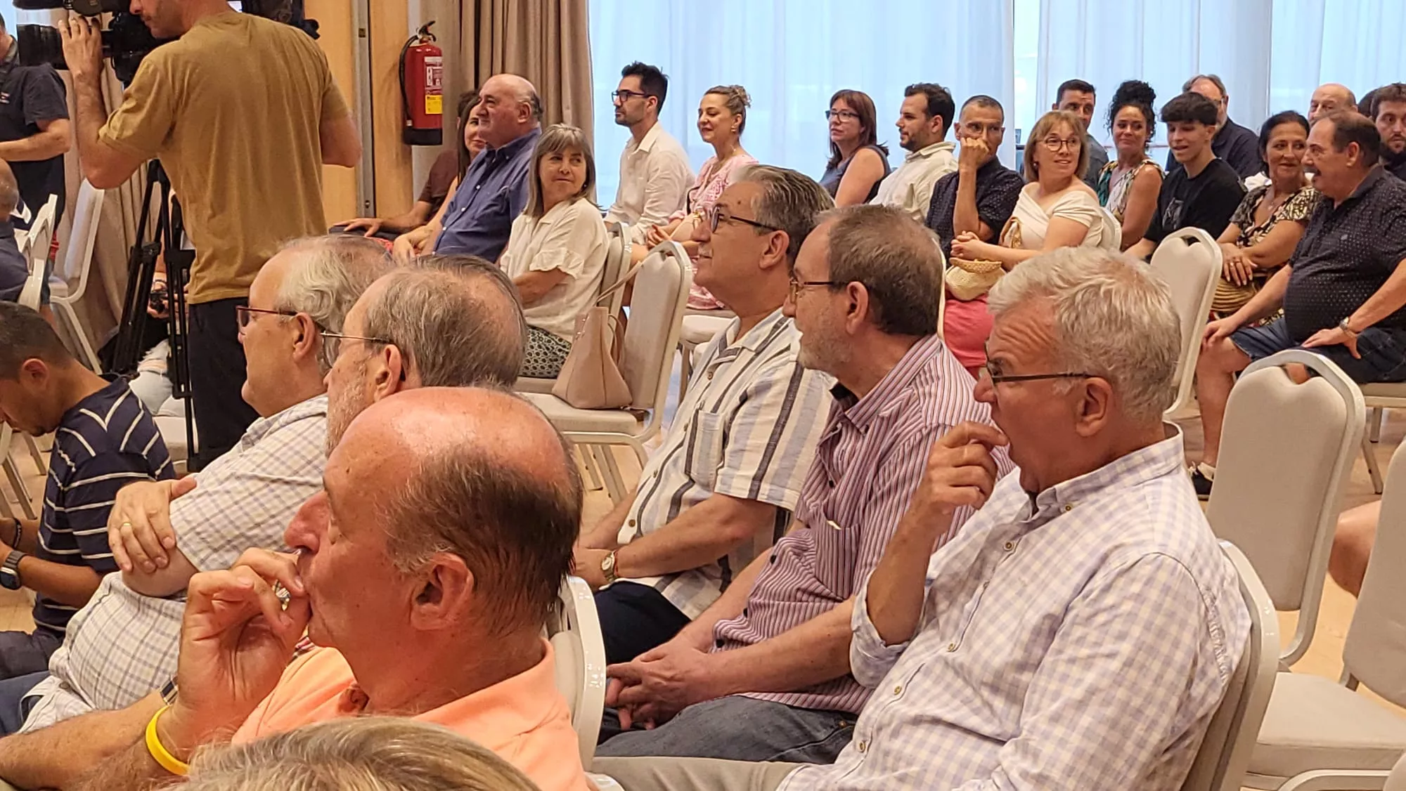 Presentación de la plantilla de Bada Huesca