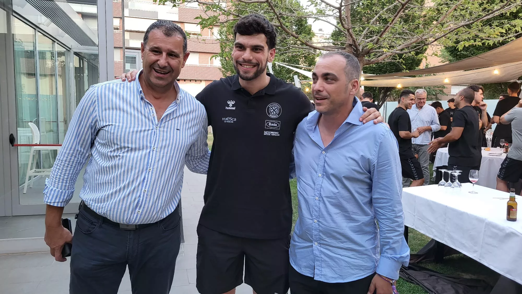 Presentación de la plantilla de Bada Huesca