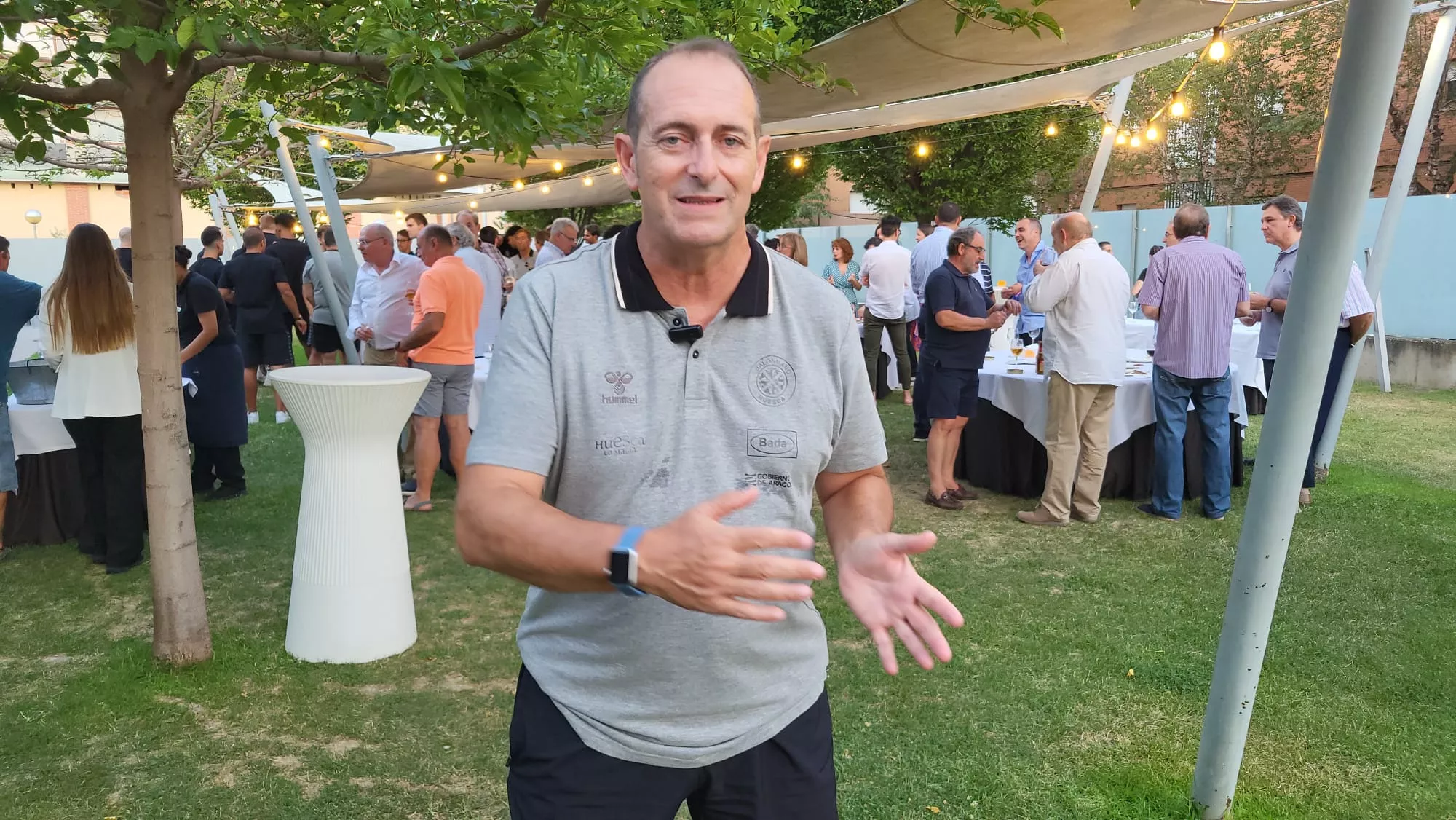 Presentación de la plantilla de Bada Huesca