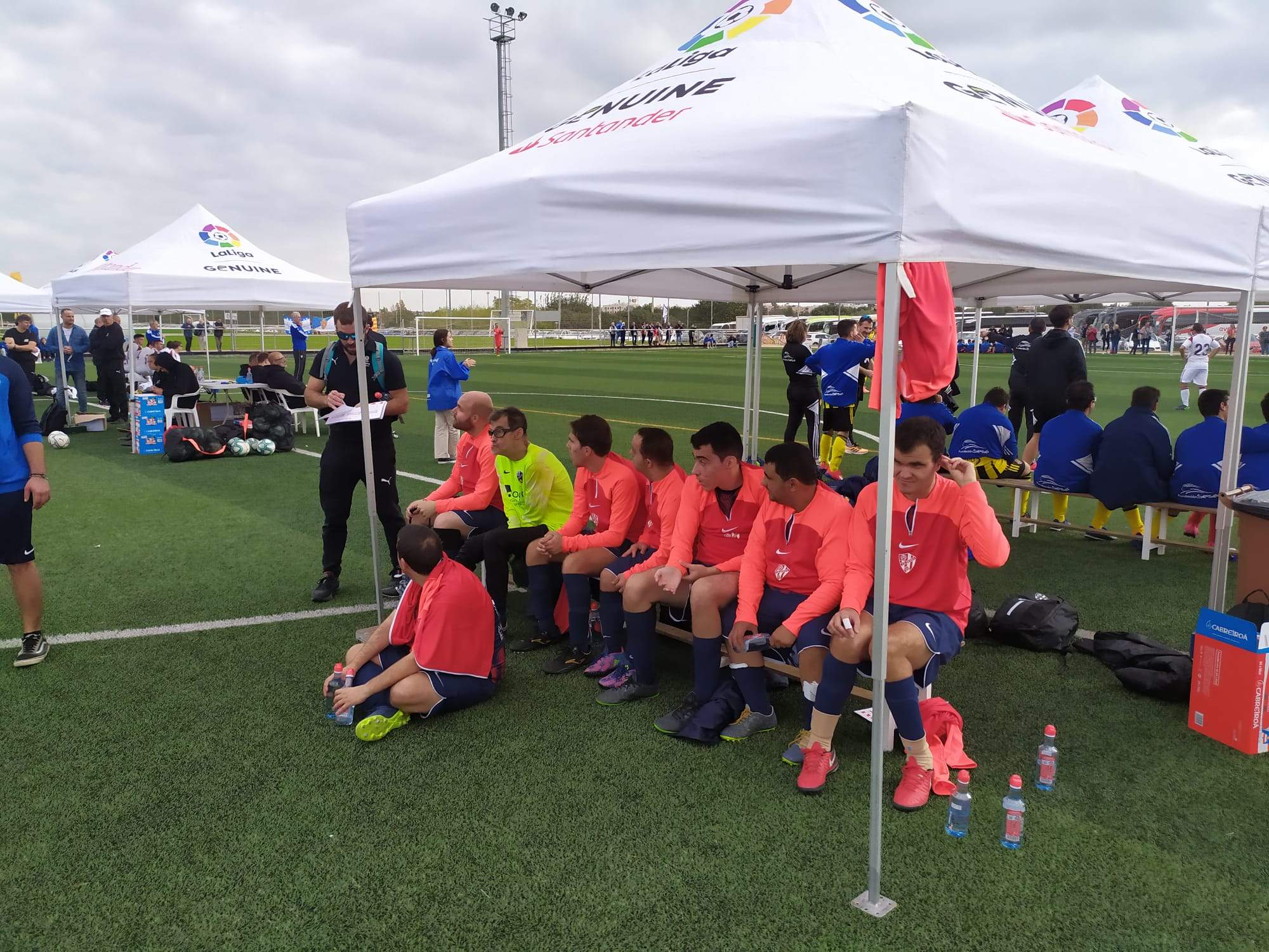 La SD Huesca Genuine participa en la apertura del torneo en Tarragona