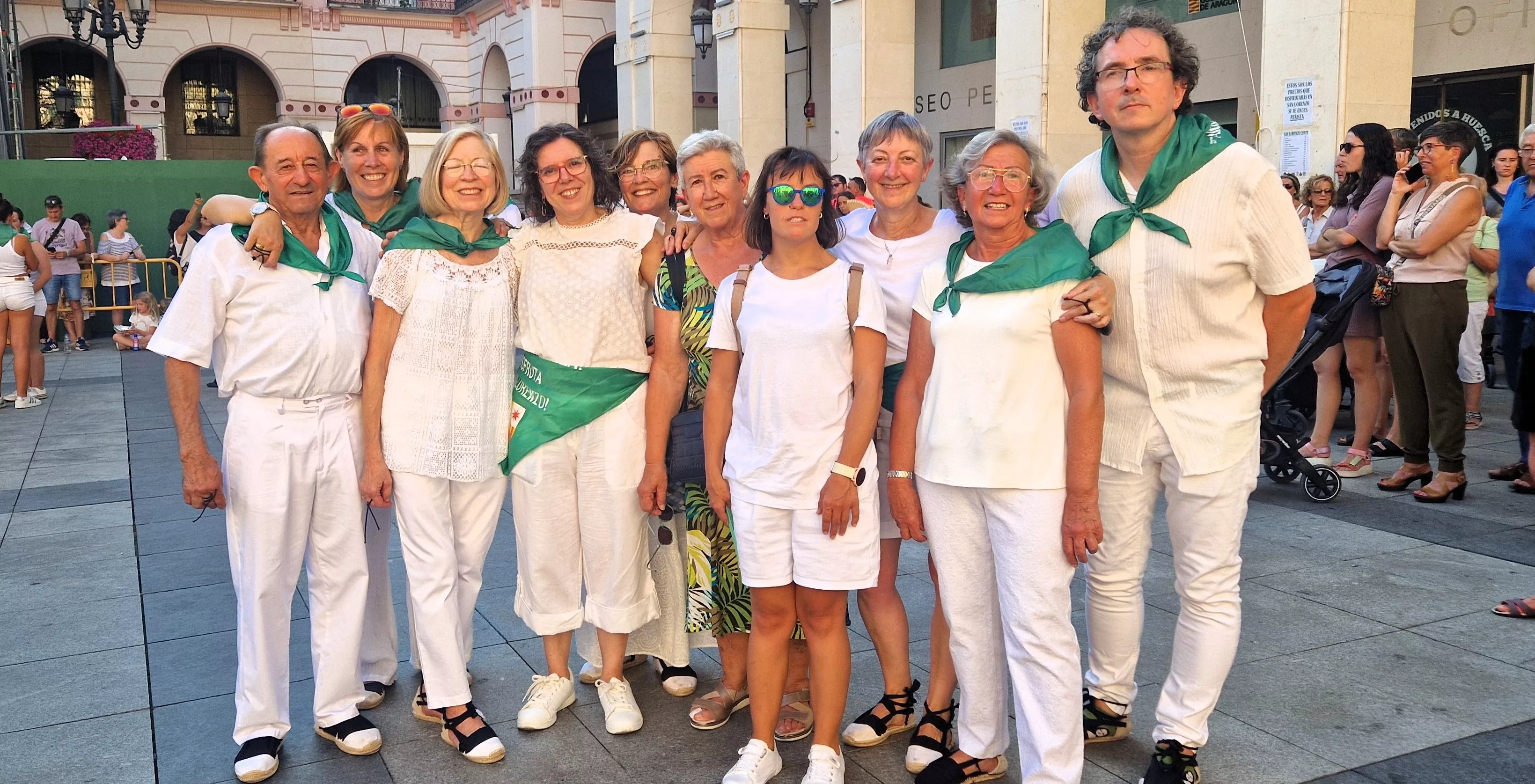Baile de la Jota de San Lorenzo en la Plaza López Allué. Foto Myriam Martínez 