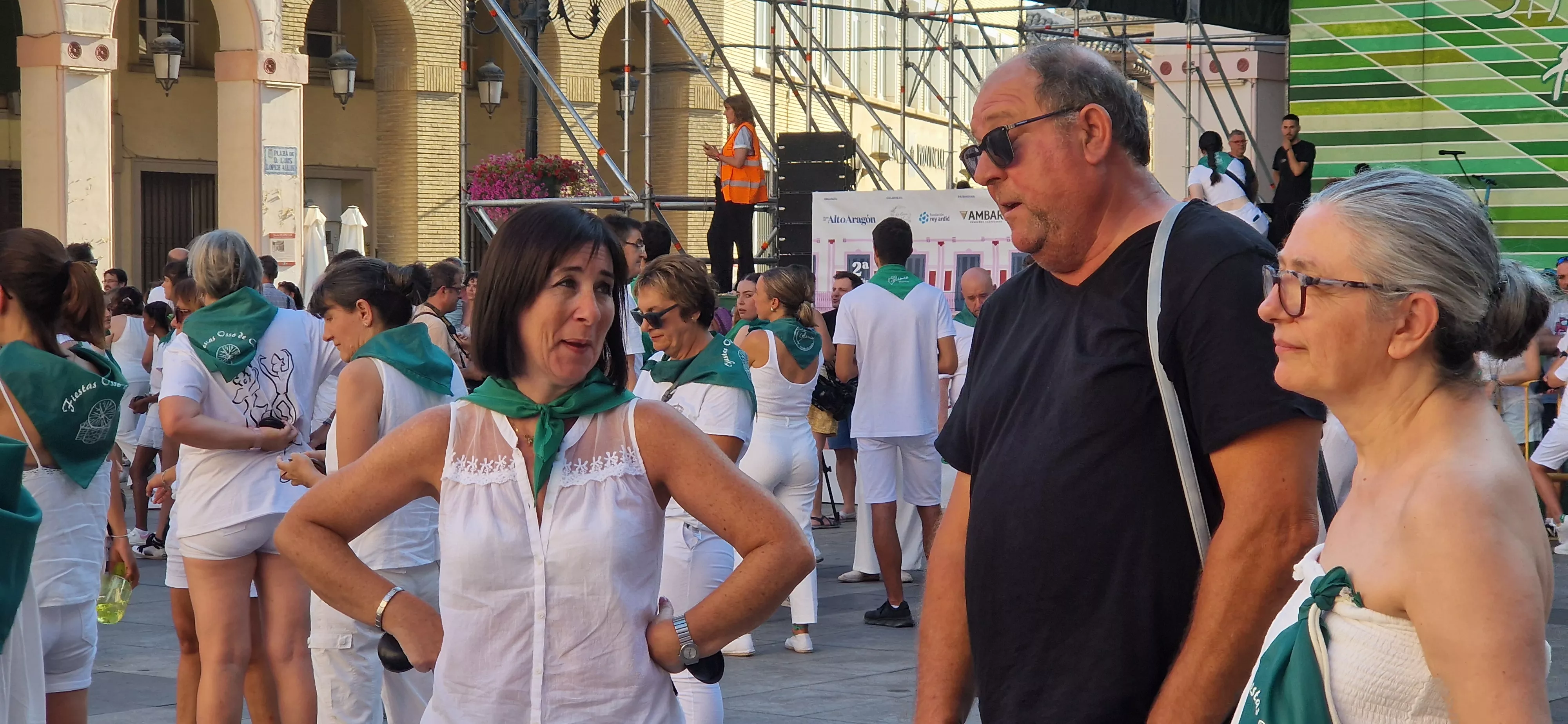 Baile de la Jota de San Lorenzo en la Plaza López Allué. Foto Myriam Martínez 