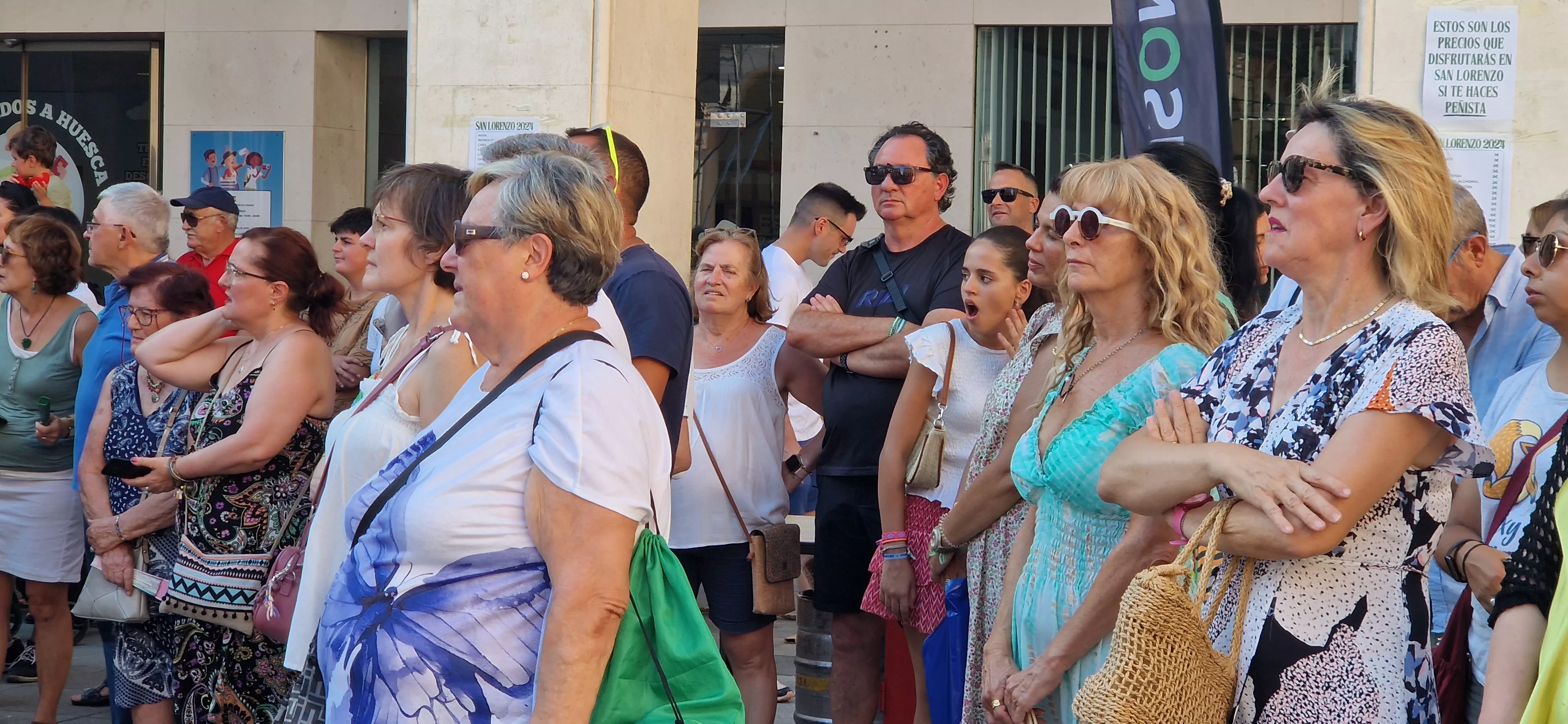 Baile de la Jota de San Lorenzo en la Plaza López Allué. Foto Myriam Martínez 