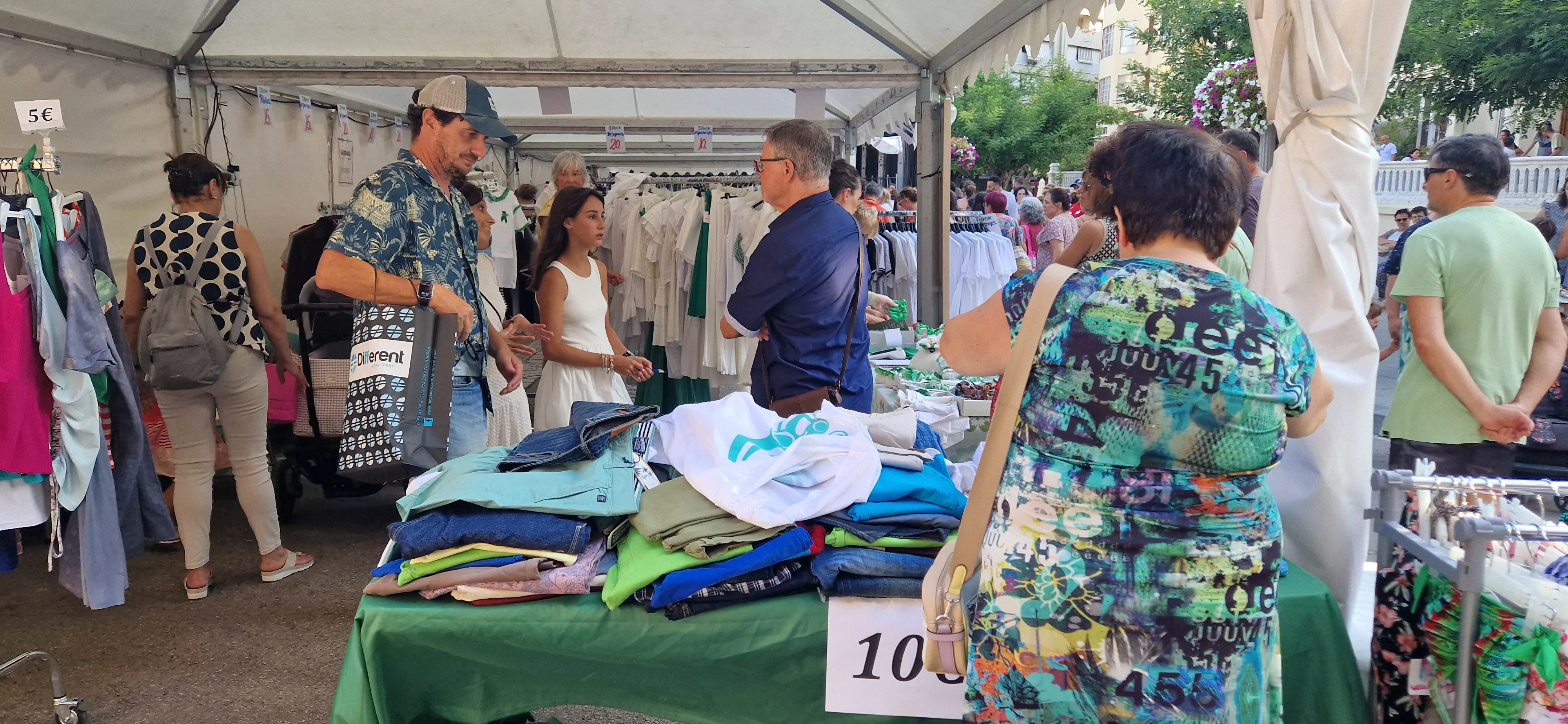 Green Friday en Huesca. Foto Myriam Martínez 