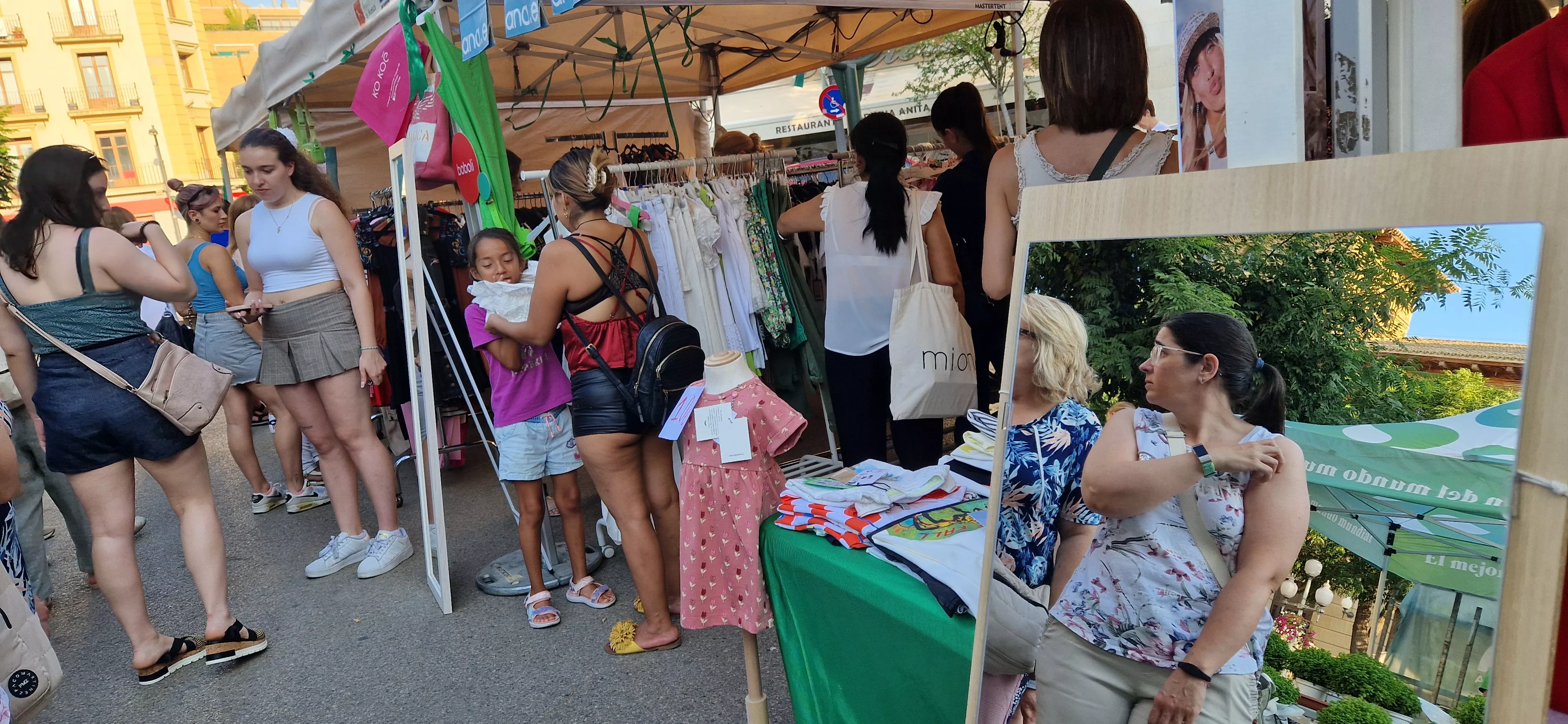 Green Friday en Huesca. Foto Myriam Martínez 