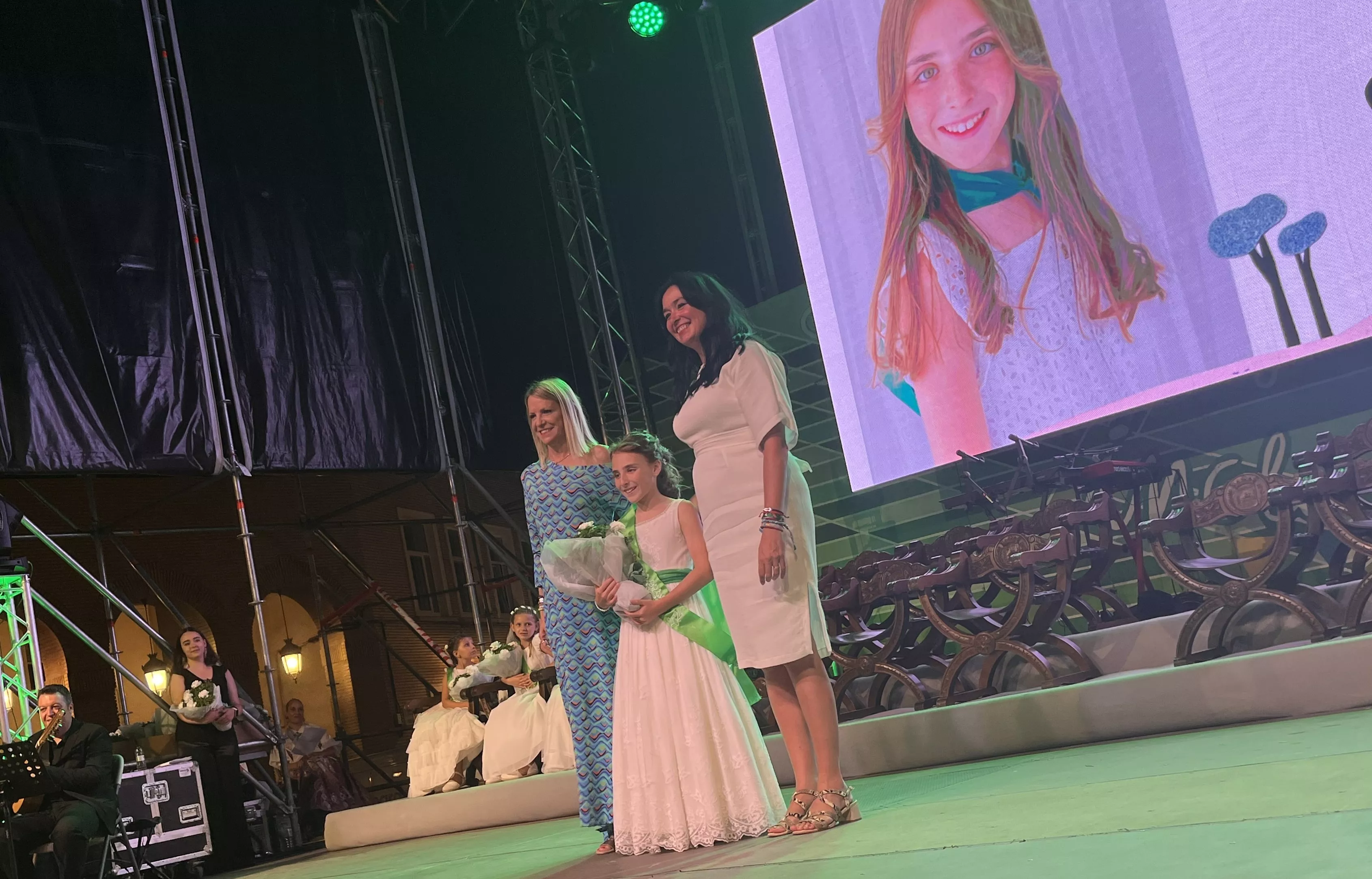 Acto de presentación de las mairalesas y mainate de Huesca 2024. Foto Mercedes Manterola