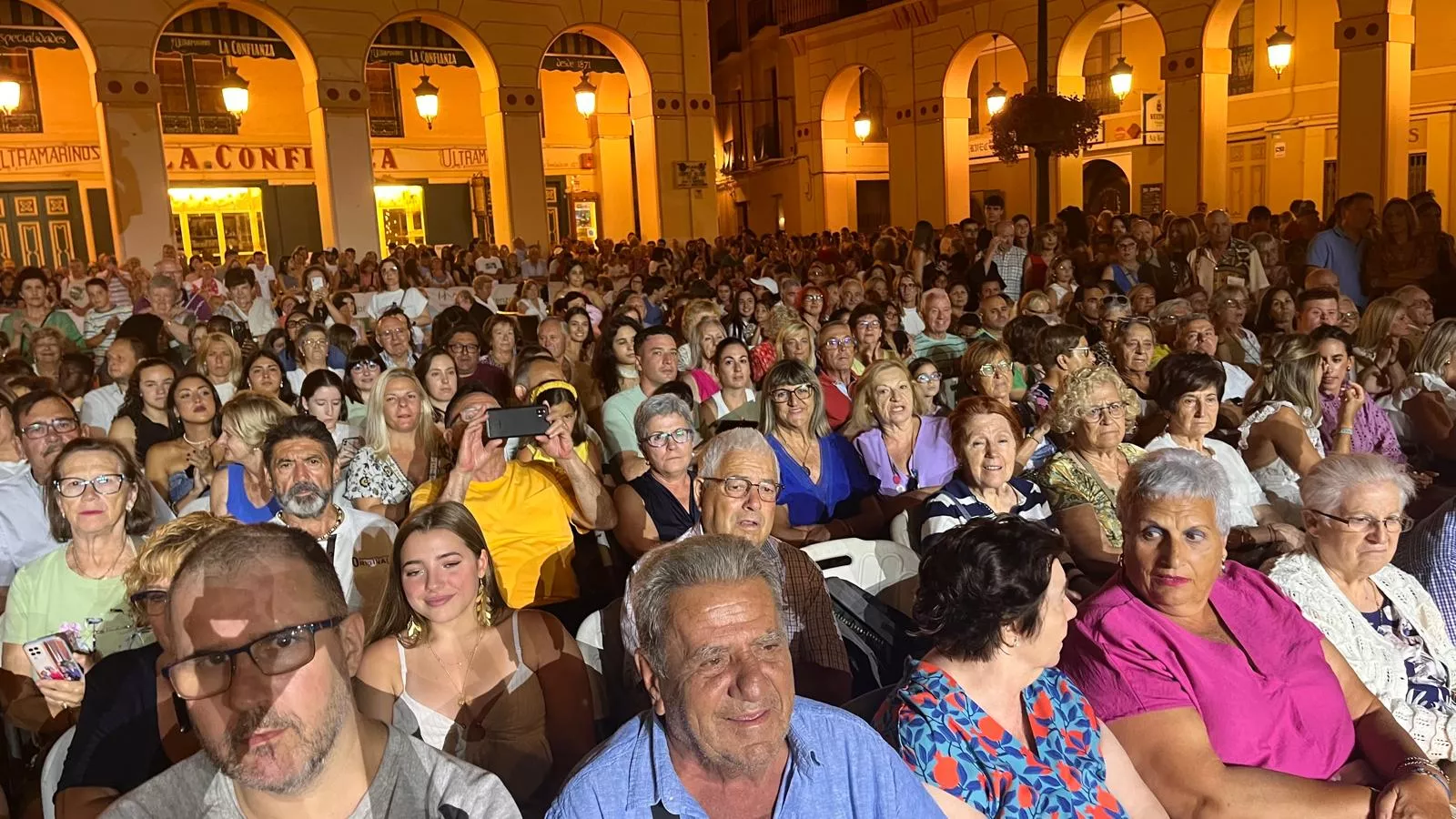 Acto de presentación de las mairalesas y mainate de Huesca 2024. Foto Mercedes Manterola
