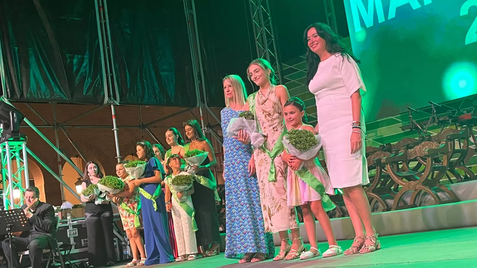 Acto de presentación de las mairalesas y mainate de Huesca 2024. Foto Mercedes Manterola