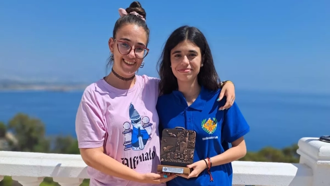 Isabel Bonet con Anna Julià, co-entrenadora, que ha estado con ella en Salobreña. Isabel Bonet con Anna Julià, co-entrenadora, que ha estado con ella en Salobreña.