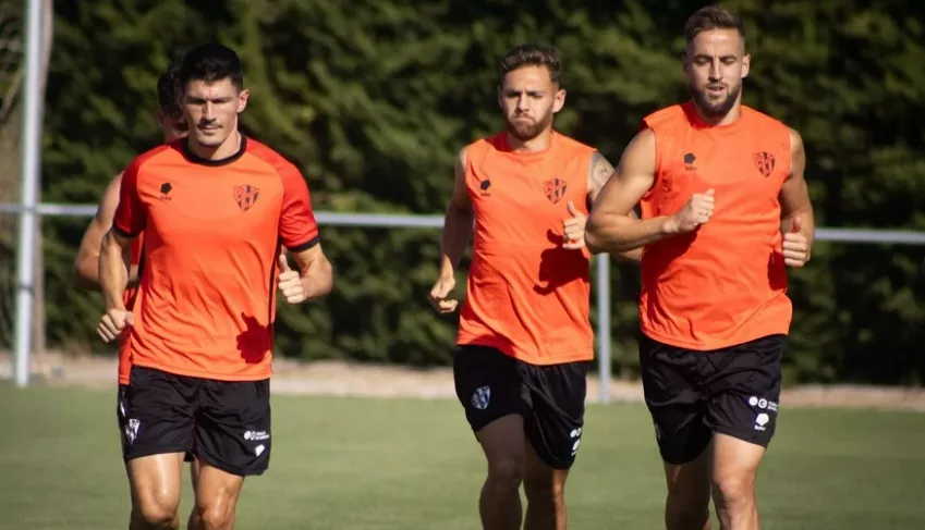 Dos últimos amistosos para llegar con garantías al arranque liguero