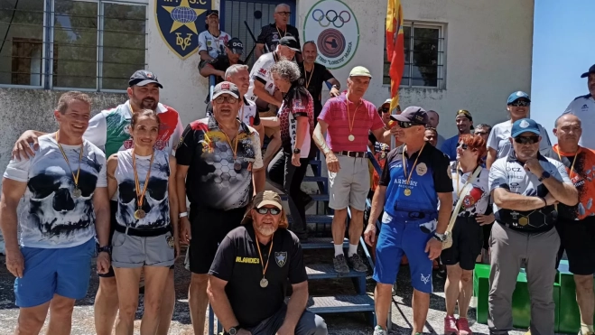 Foto de familia de la competición de Recorridos Foto de familia de la competición de Recorridos