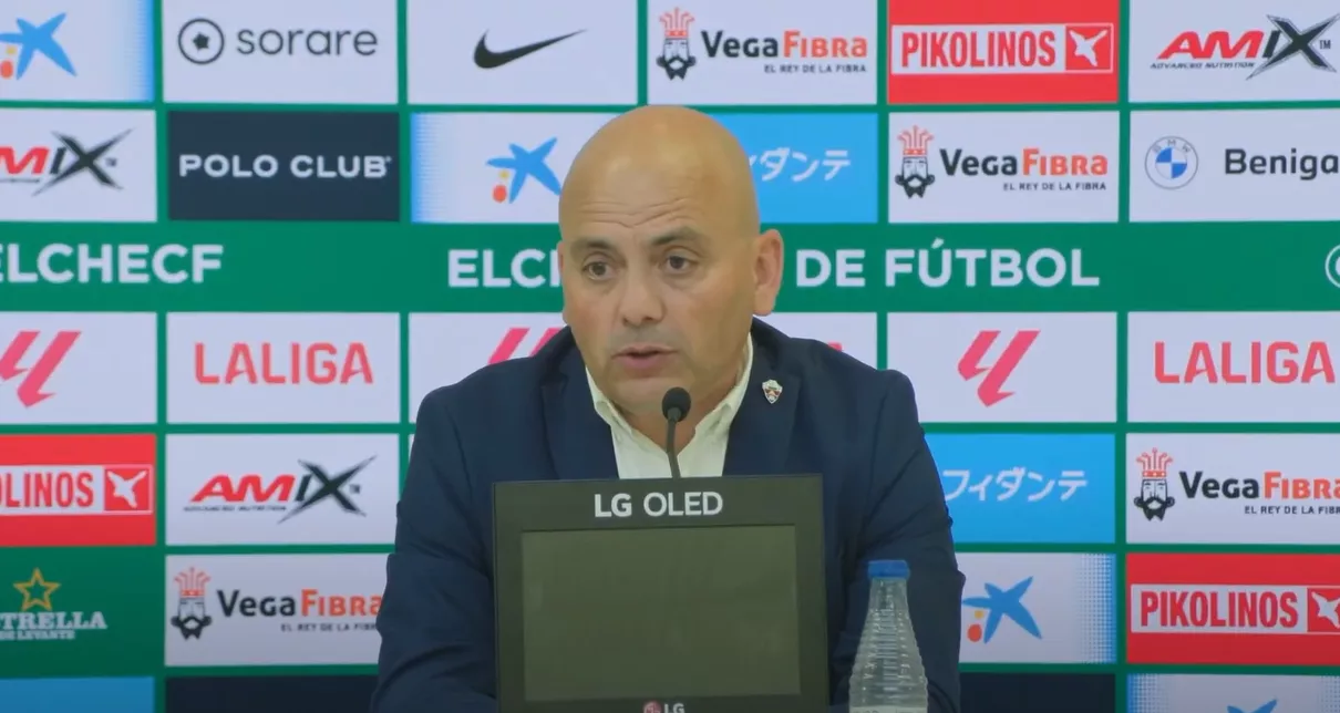 Chema Aragón, el día de su presentación como nuevo director deportivo del Elche.