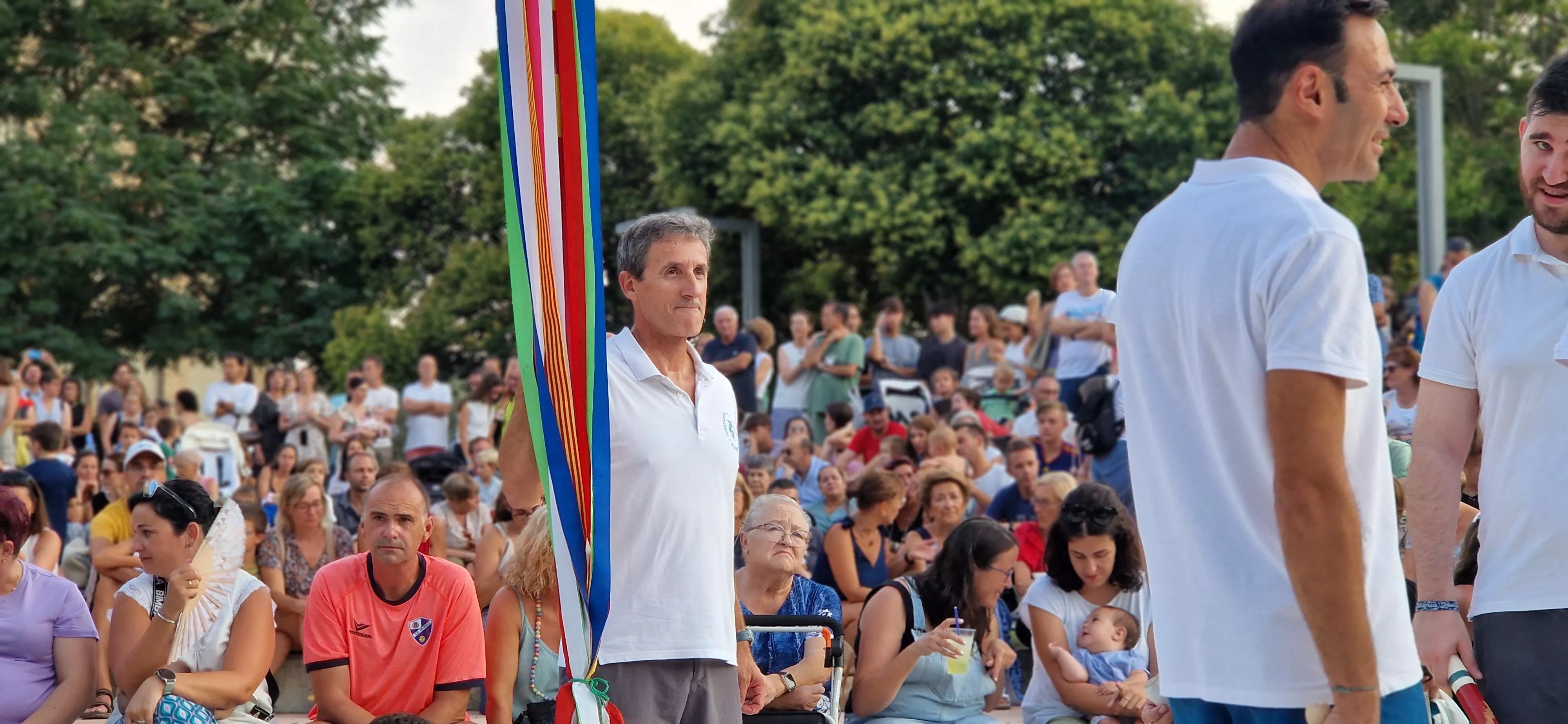 Ensayo general de los Danzantes y la Banda de Música de Huesca. Foto Myriam Martínez