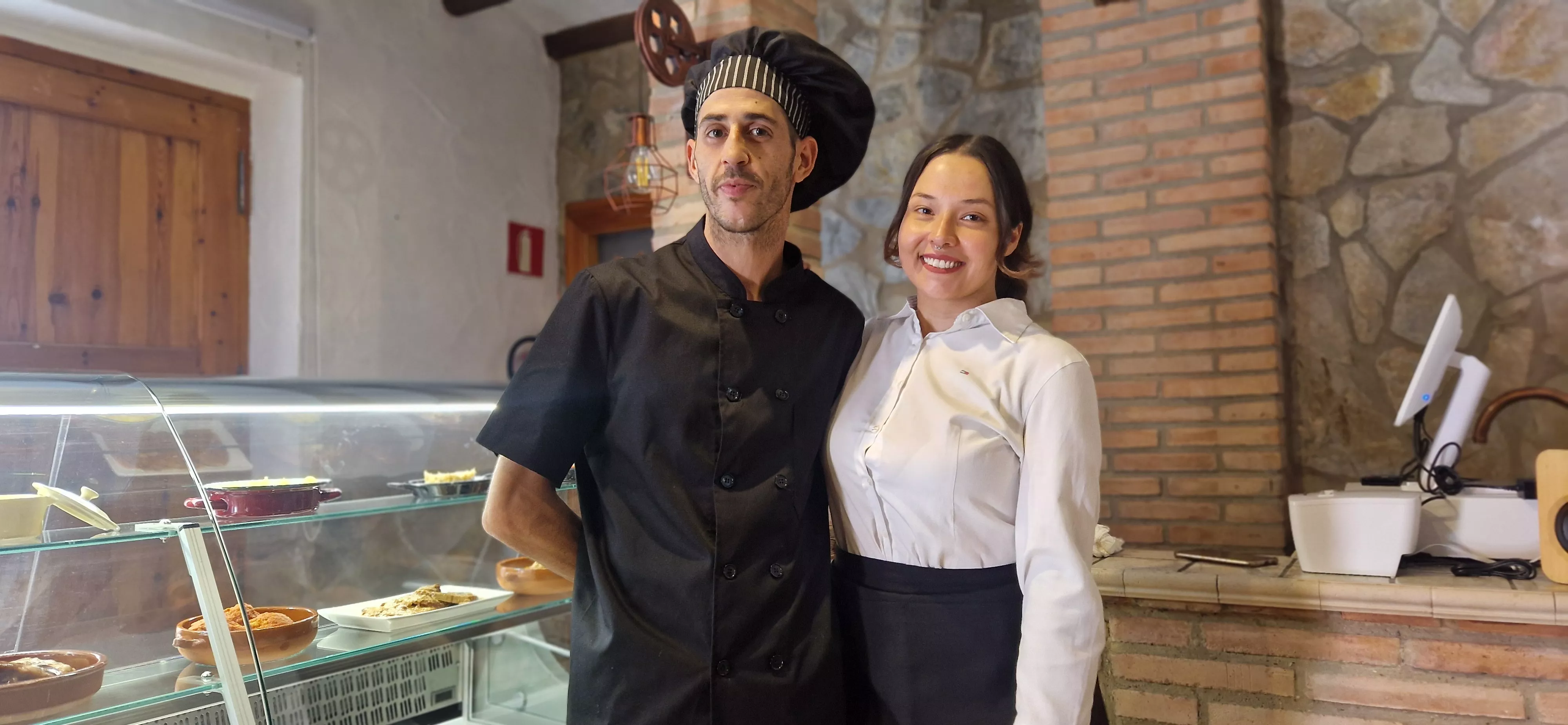 Nuevo establecimiento El Fogón de Pachi y Yohana. Foto Myriam Martínez