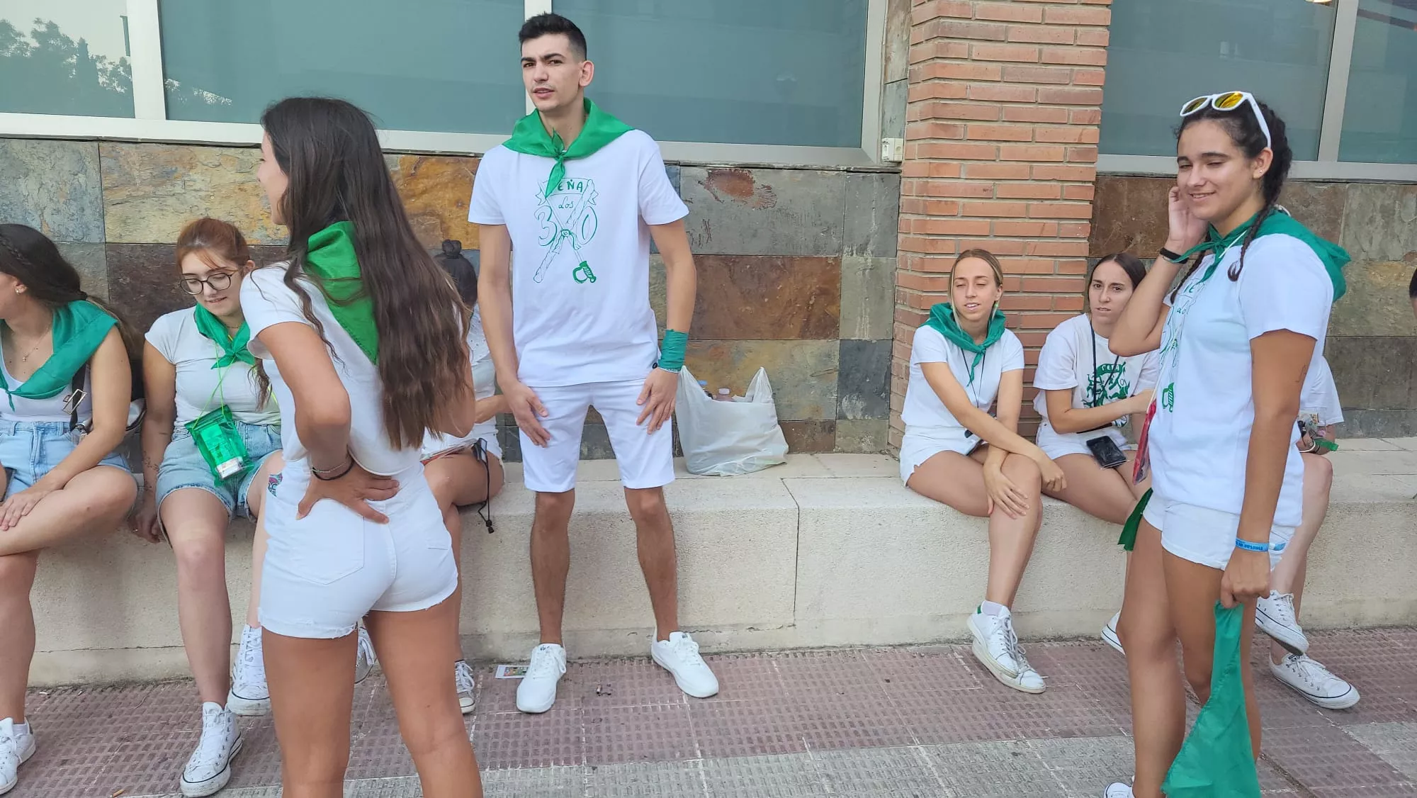 Almuerzos en la mañana del arranque de las fiestas de San Lorenzo