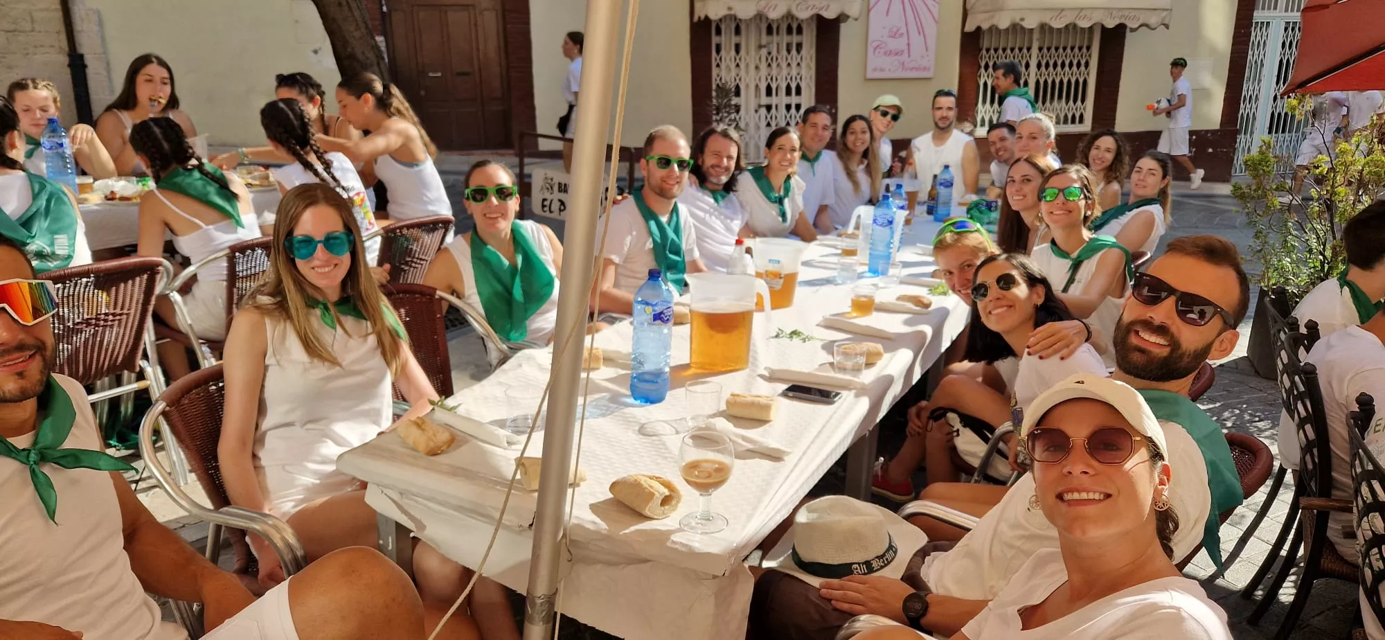 Almuerzos en la mañana del arranque de las fiestas de San Lorenzo