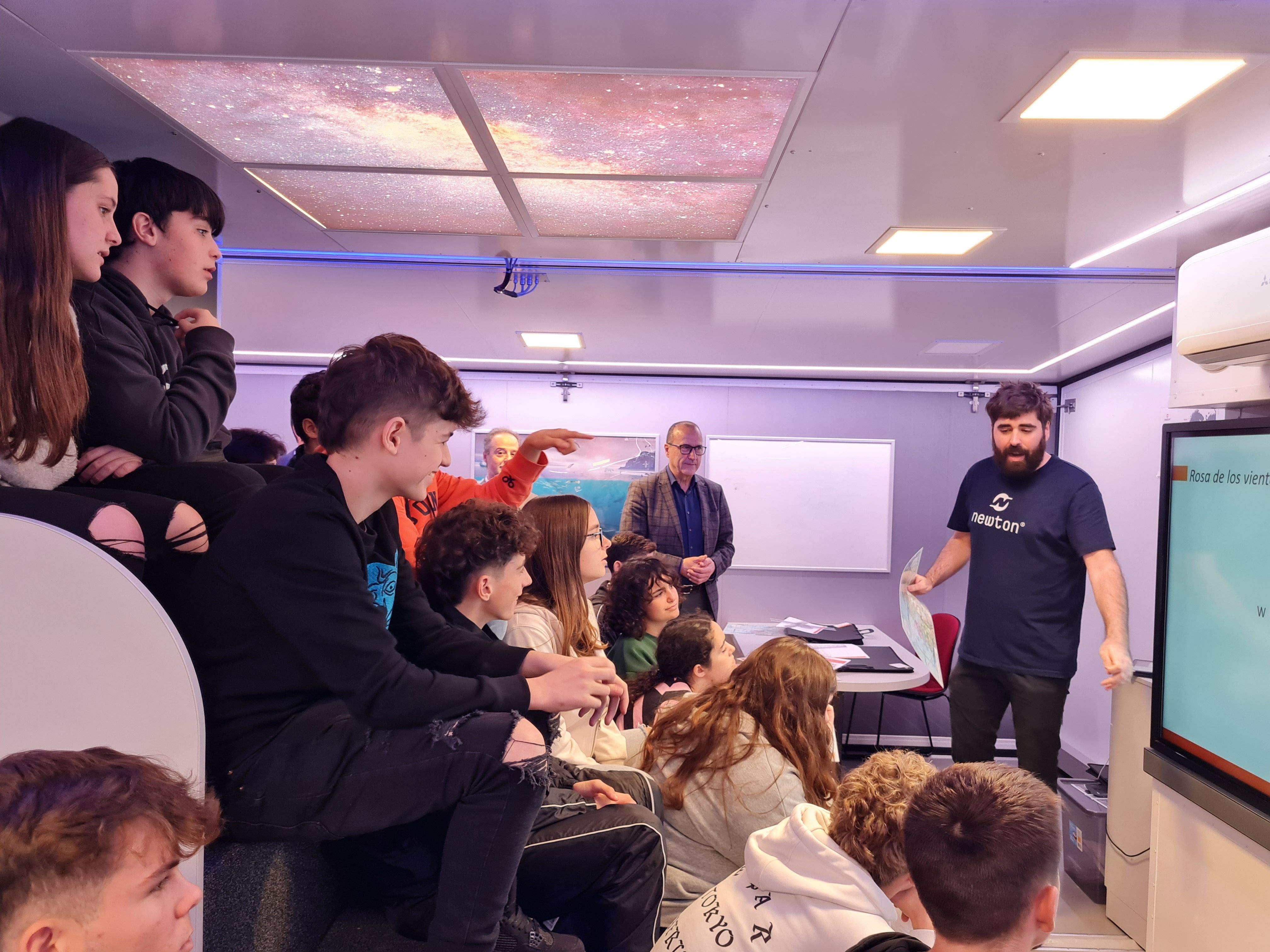 Faci en el anfiteatro para las presentaciones de las actividades del módulo de aprendizaje