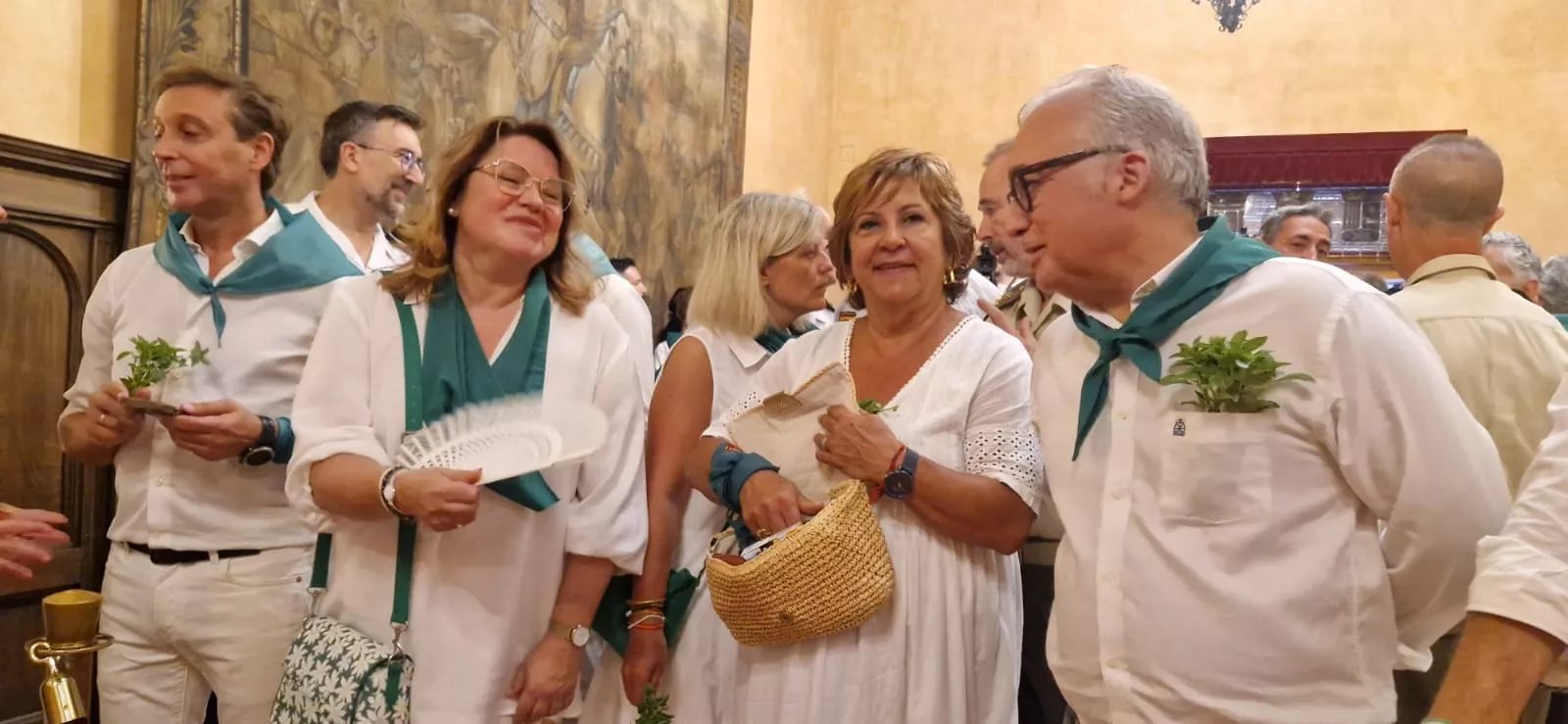 Entrega de la Medalla de Oro de Huesca a la Policía y el Hermanamiento con Tarbes. Foto Myriam Martínez