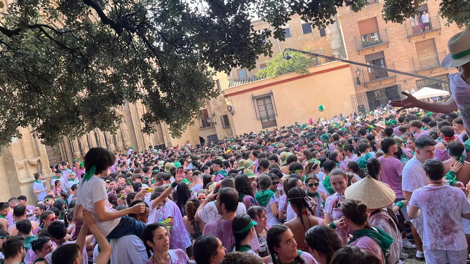 Cohete anunciador de las fiestas de San Lorenzo 2024.