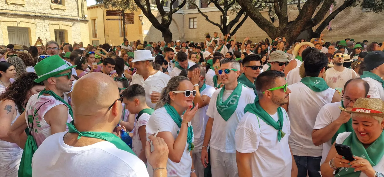 Plaza de la Catedral por el cohete de San Lorenzo