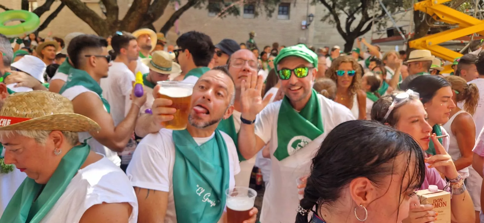 Cohete anunciador de las fiestas de San Lorenzo 2024.